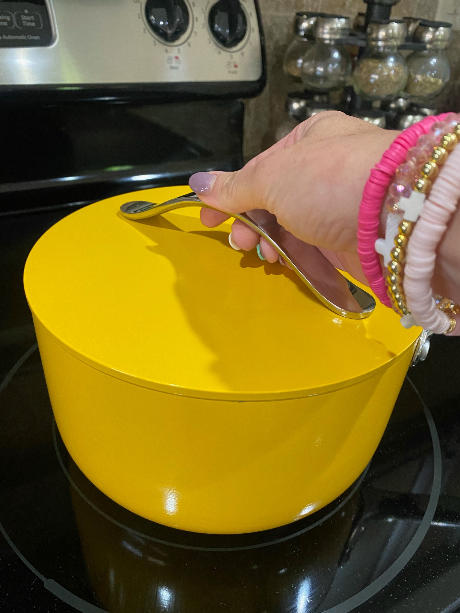 Caraway sale — save up to 20% off // Gift Guide : Kitchen Edition // gifts for her // bakeware // cookware // Christmas ideas

#LTKhome #LTKHoliday #LTKGiftGuide