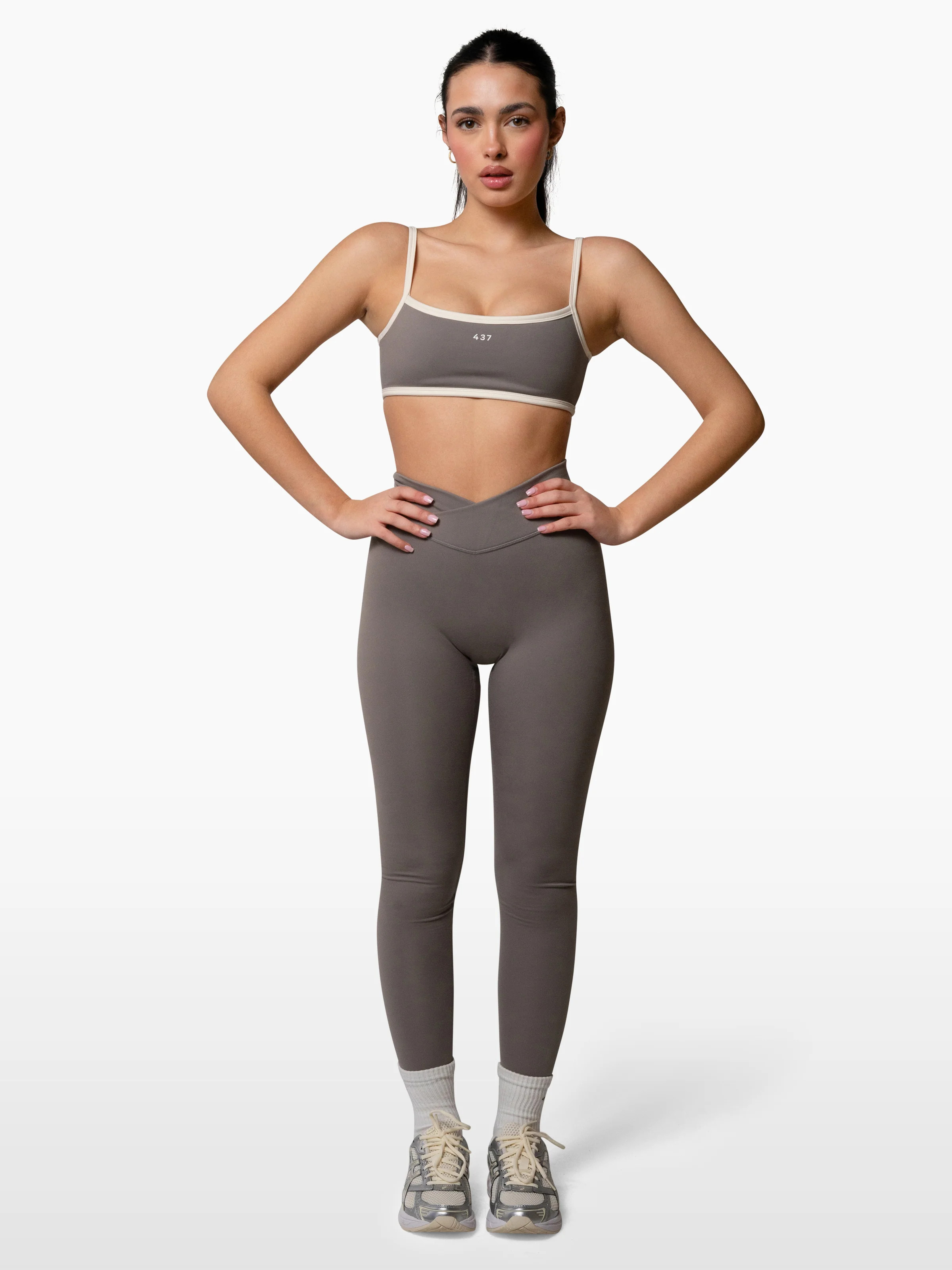 The V Legging / Clay Mask | 437