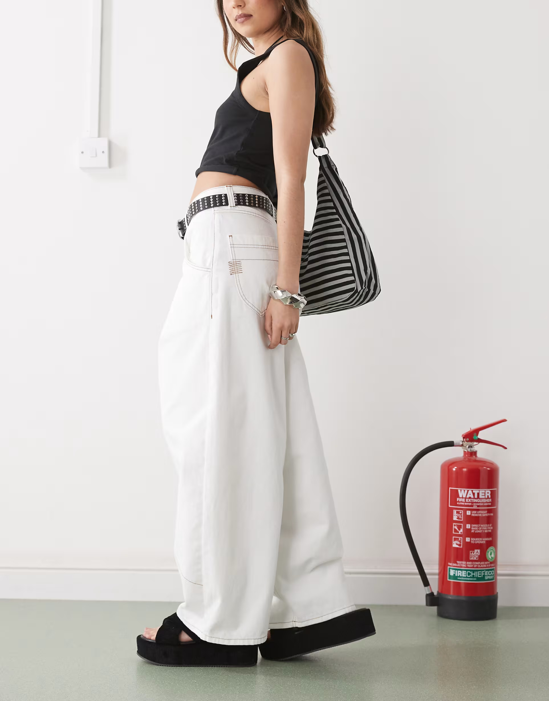 COLLUSION XL balloon jean in ecru - STONE | ASOS (Global)