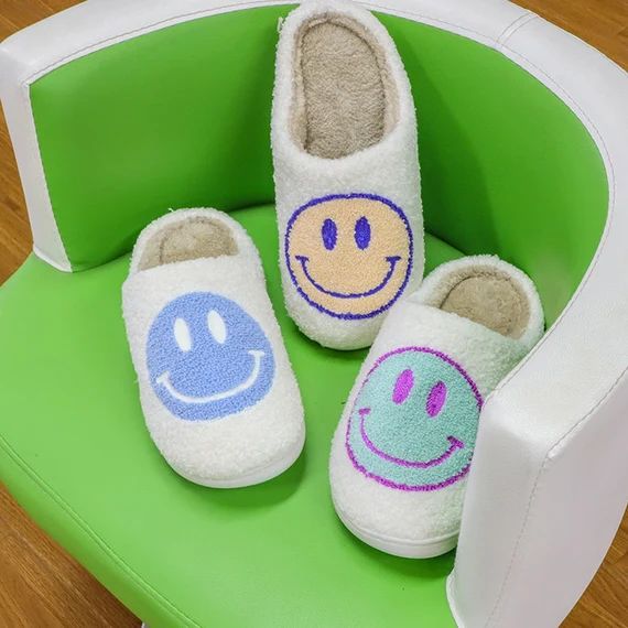 Happy Face Slippers/ Smile Slippers/ Indoor Slippers/ Bedroom | Etsy | Etsy (US)