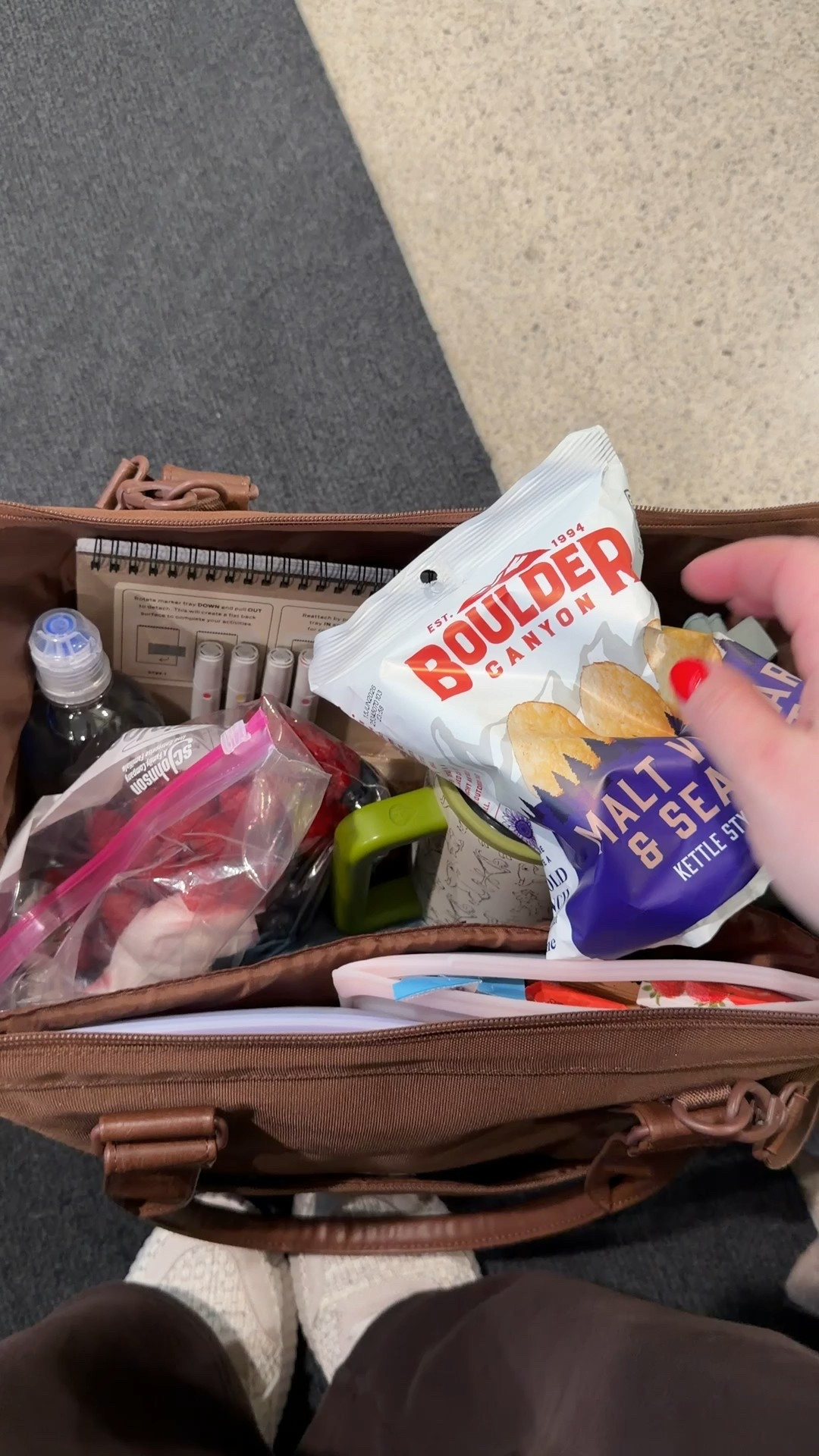 What’s in my personal item!!! 

#LTKTravel #LTKgrwm