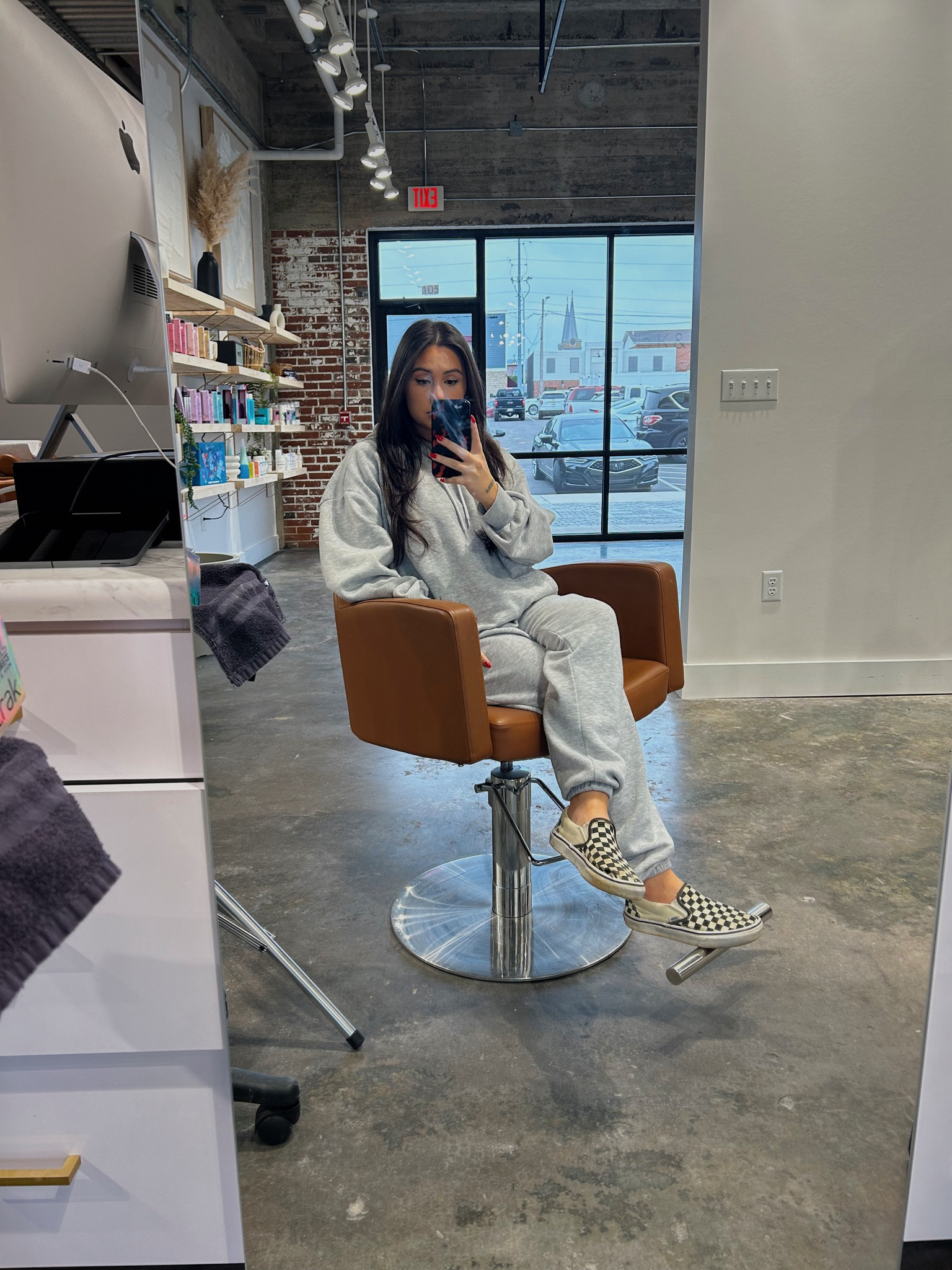 Salon & errands ootd 🕺☕️ 

Gray sweatshirt gray sweatsuit airport comfy travel outfit comfy 

#LTKtravel #LTKSpringSale #LTKstyletip