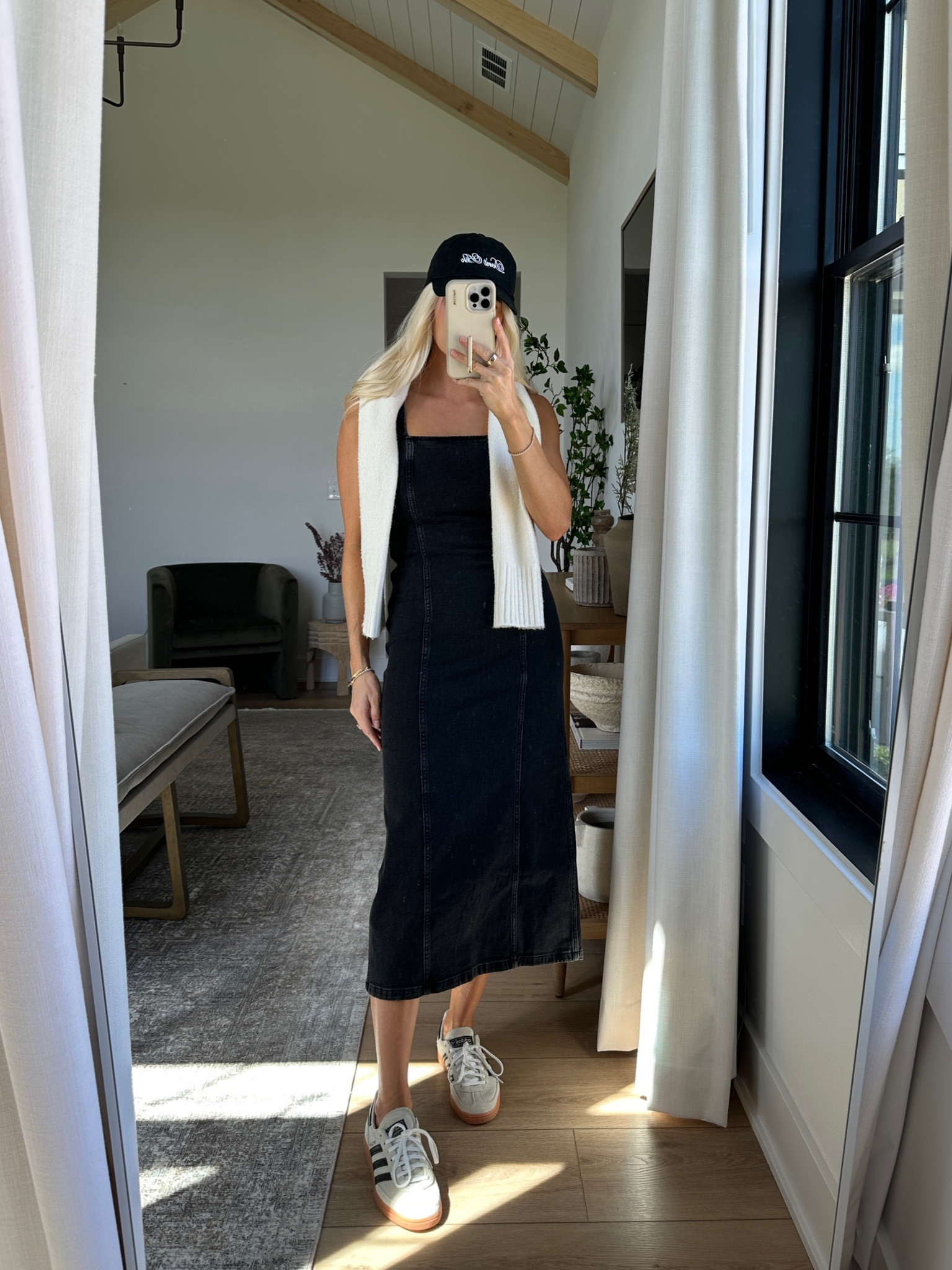 Abercrombie sale size small in dress!