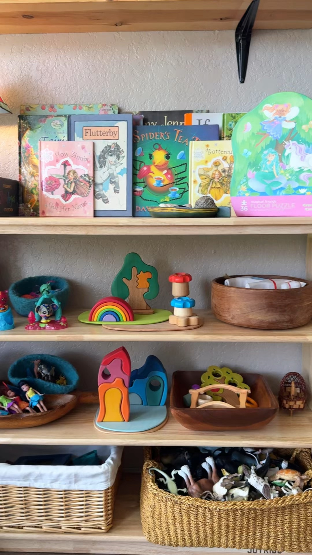 It’s been a magical week of play 🧚

Our favorites are always our animal figurines and this week the zoobles and tinkerbell fairies took the spotlight! I linked everything I could find for you too 😉 

#nostalgictoys #whimsicaltoyshelf #whimsy #toyshelf #toyrotation