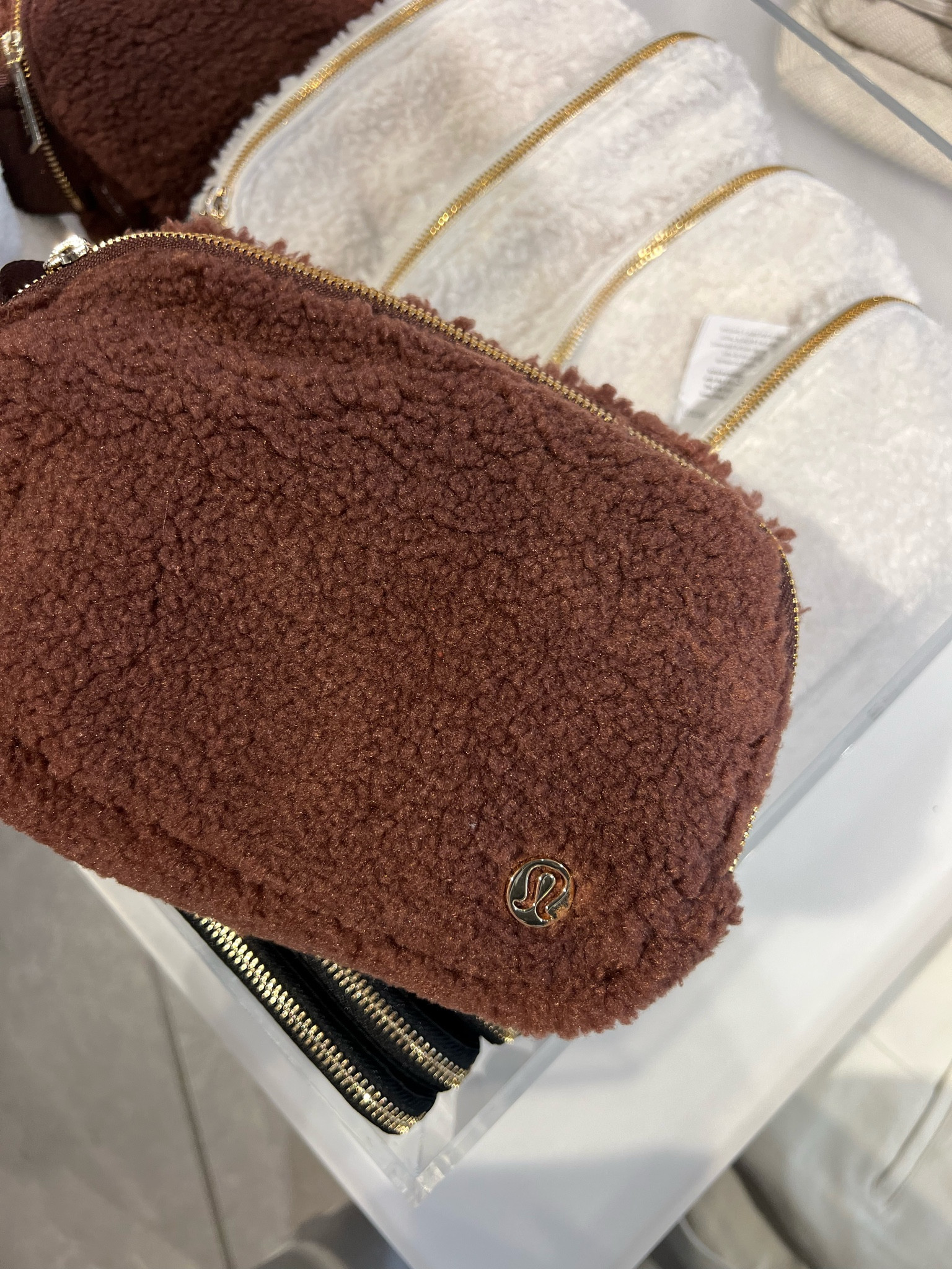 Sherpa lululemon bag under $50 
Comes in a few colors 

#LTKitbag #LTKstyletip #LTKfindsunder50