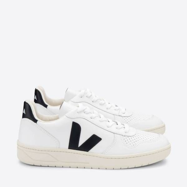 Veja Women's V-10 Leather Trainers - Extra White/Black | Coggles (Global)