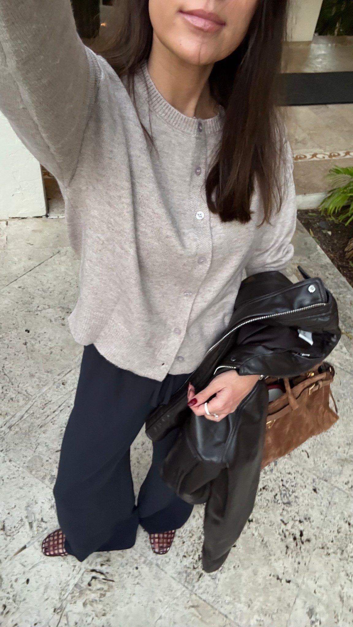 Cyber Monday outfit on sale! 

Aritzia wrinkle free pants: size small 
Sweater: size small 

Casual mom outfit
@aritzia 
@amazonfashion

#LTKCyberWeek #LTKSaleAlert #LTKOver40