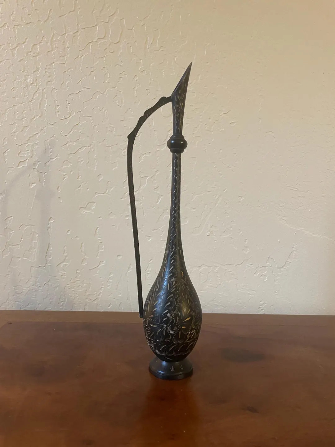 Vintage Black & Gold Etched Vase Narrow Handled With Subtle Floral Design Made in India - Etsy | Etsy (US)