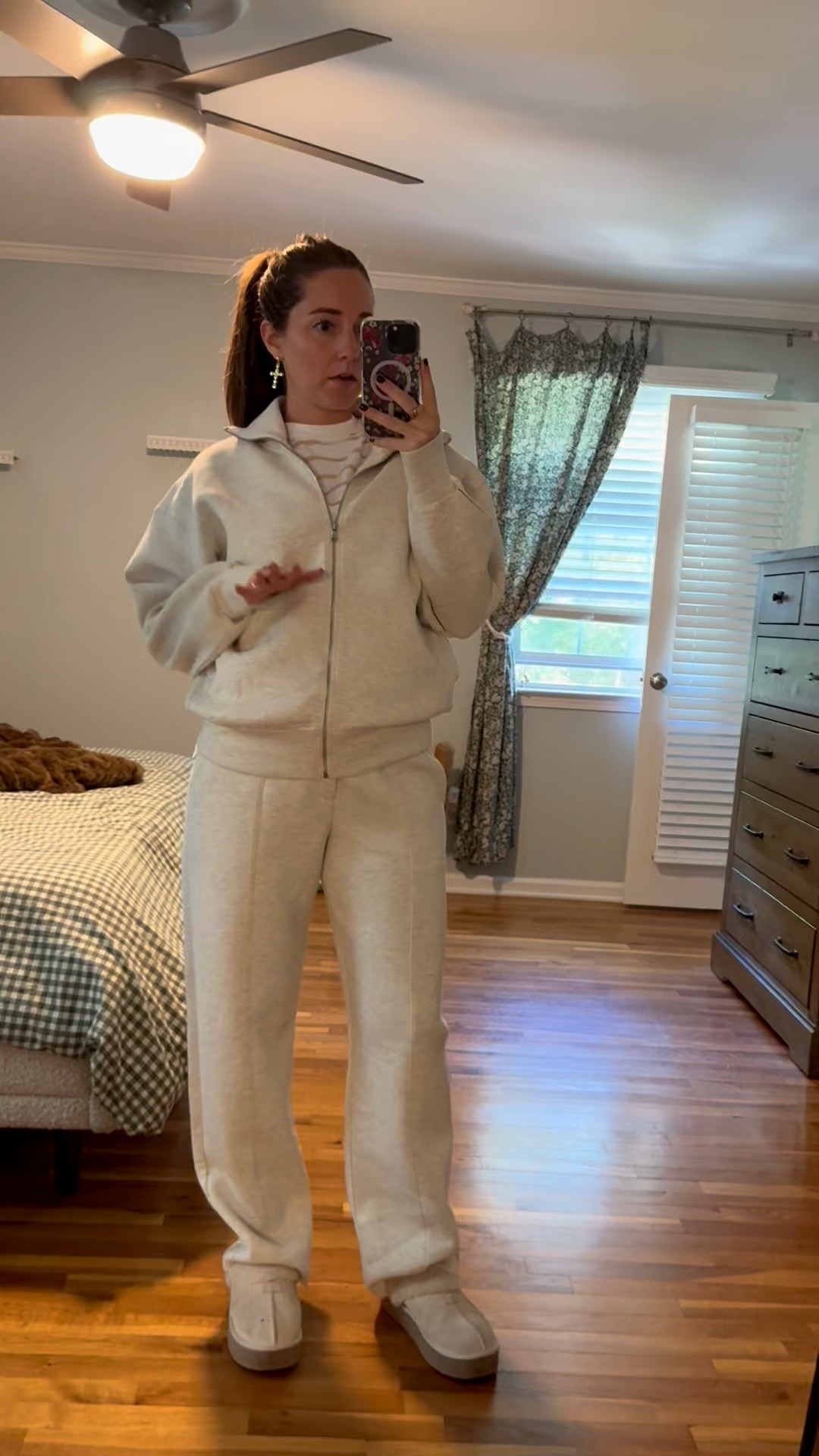 So impressed with the quality of this set!!! Feels sooo nice! Everything it BOGO free at old navy! 

Wearing M in pants & S in zip up 


#LTKFindsUnder50 #LTKFindsUnder100 #LTKSaleAlert