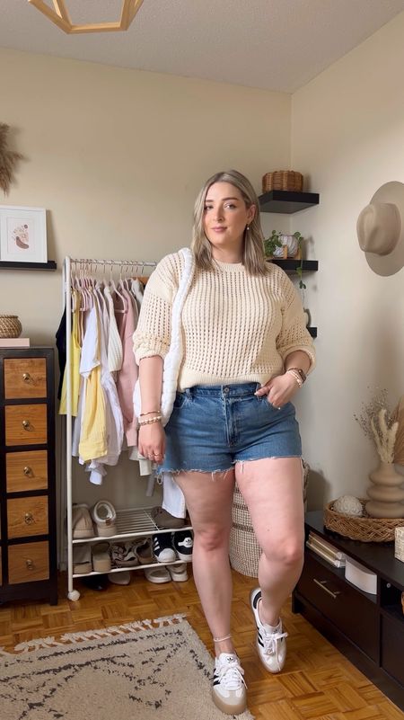 My Abercrombie denim shorts are 25% off! These are so comfy and the length is perfect. I sized up 1 to a 33

Midsize spring to summer outfits, Abercrombie sale, jean shorts, summer wardrobe basics


#LTKstyletip #LTKcanada #LTKmidsize