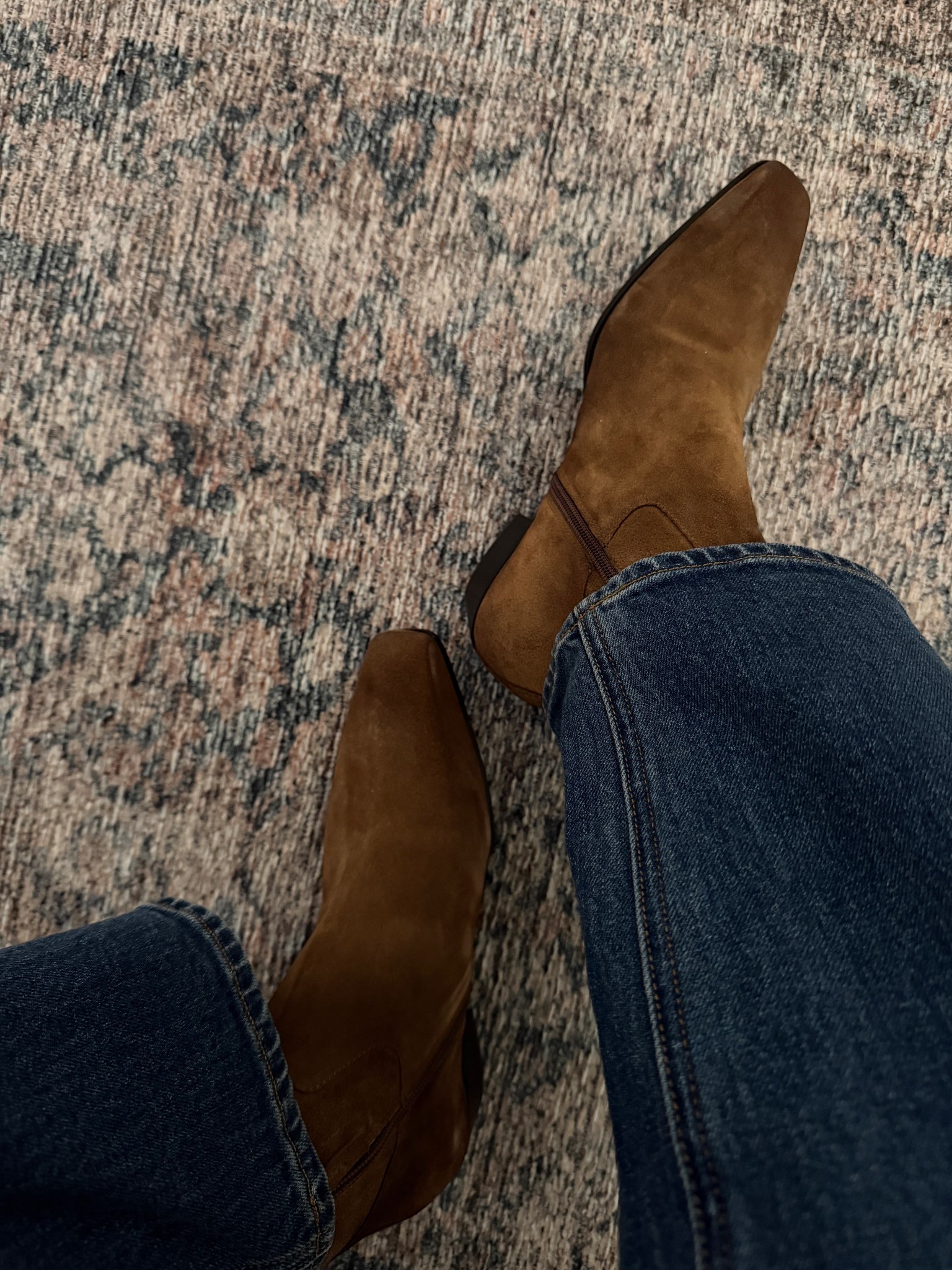 Suede boots from La Canadienne featuring CityDry which will keep you dry in crummy weather! These boots are so chic 
Code MEGHAN15 for 15% off full price purchases 

@lacanadienneshoes

#LaCanadienneShoes #NoCompromise #MadeforLifeinTheCity #LaCandienneSince1987 #CityDry #ad 

#LTKSeasonal