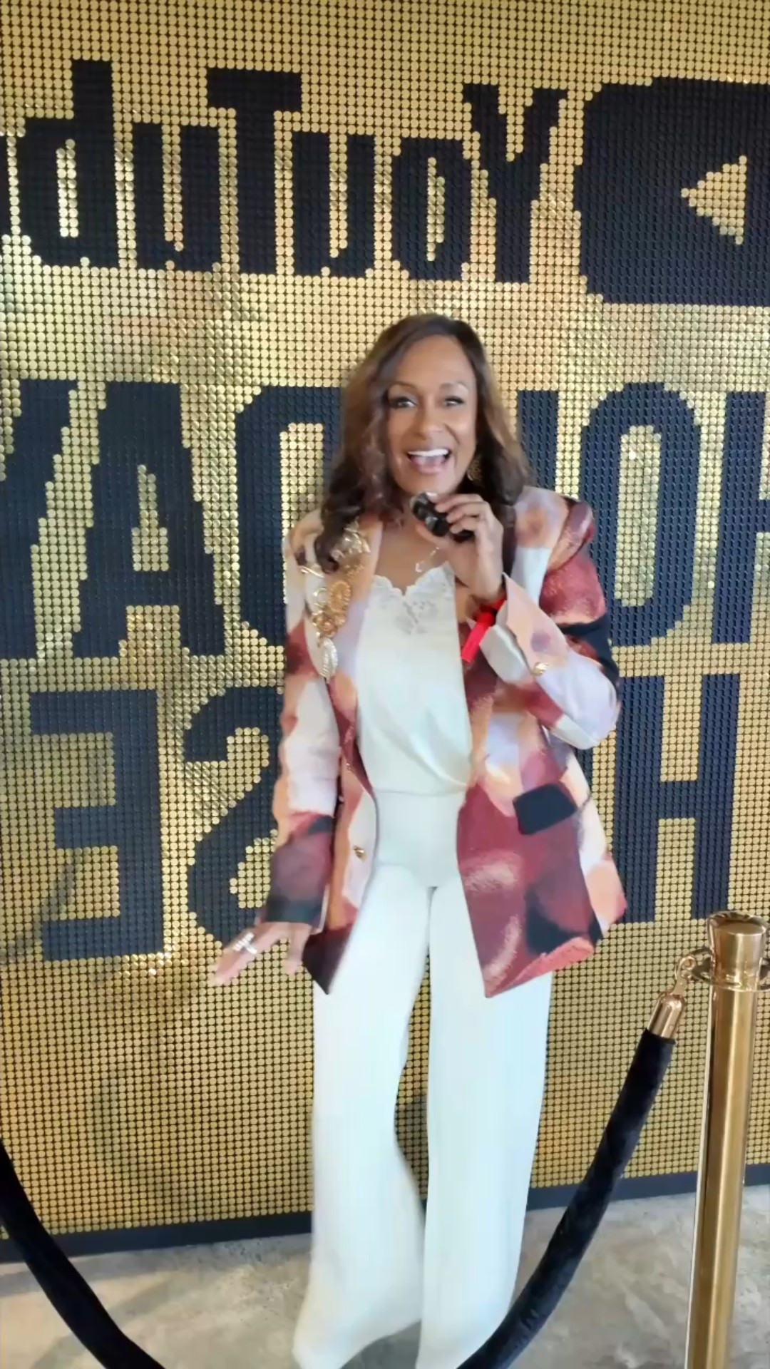 The Uniqlo Souffle Yarn Cardigan You’ll Want in Every Color 🍂 |  I couldn’t stop trying them on!!

Cozy elegance meets everyday style ✨ — I tried on the Uniqlo Souffle Yarn Short Cardigan in six colors, and honestly… I couldn’t pick just one! Each cardigan is made with 32% recycled polyester fiber, giving you comfort you can feel good about.

This ultra-soft, lightweight knit features a relaxed silhouette, button-front design, and yes — pockets! It’s perfect for layering over dresses or pairing with your favorite high-rise jeans. Best part? It’s non-itchy and easy to care for (hand wash or dry clean).

💗 Shop my looks on LTK
👚 Cardigan: Uniqlo Souffle Yarn Short Cardigan
#JenRestyleFashion #LTKFallStyle


#Uniqlo #UniqloSouffleYarn #UniqloCardigan #FallStyle #CozyStyle #LTKFinds #LTKFallFashion #LTKTryOn #ShopLTK #ShoppableVideo #FashionOver40 #JenRestyleFashion #StyleForWomen #FallWardrobe #EverydayStyle #EffortlessChic #SustainableFashion #OOTD #WardrobeEssentials #ClosetFavorites

#LTKSeasonal #LTKOver40 #LTKFindsUnder50