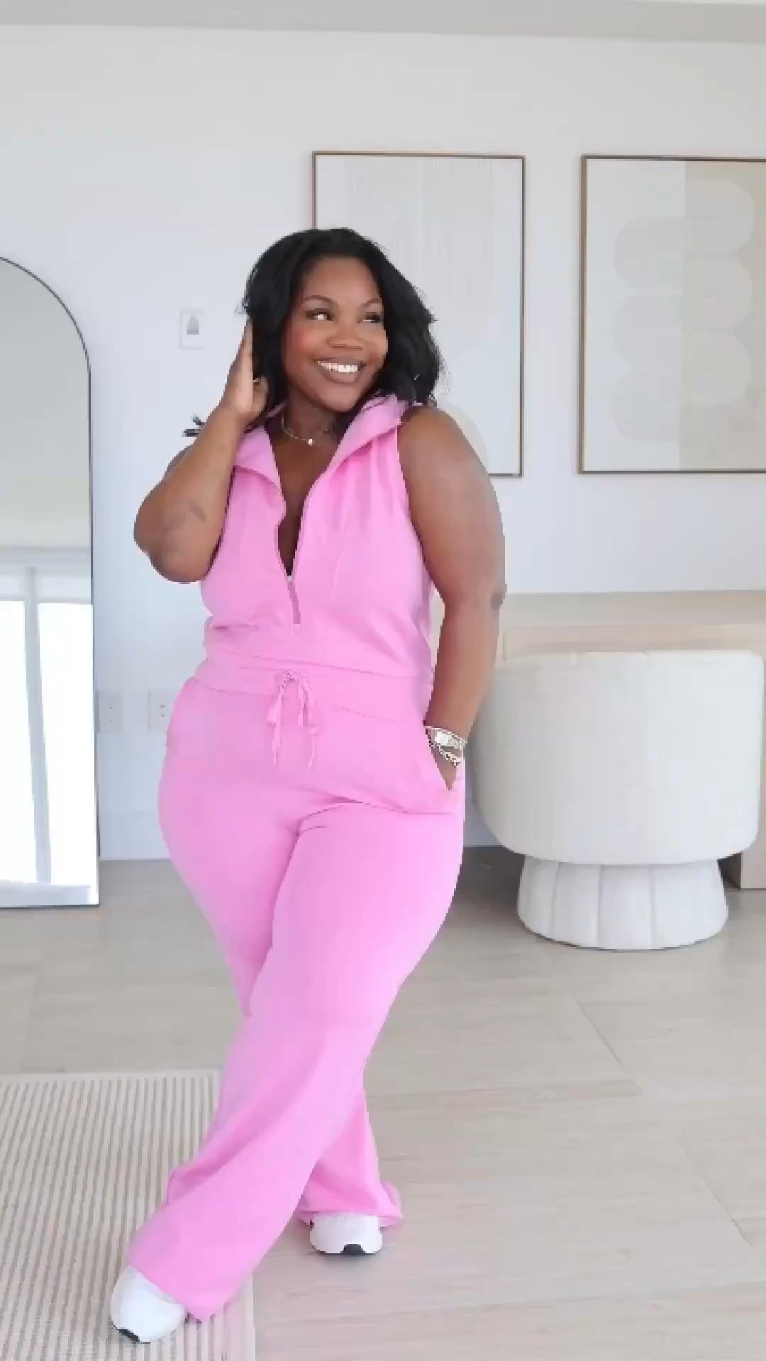 Can’t help but love everything about Salt Project’s Bubblegum Pin Collection launch!

Which of these looks should I wear as my travel fit to Essence Fest? 👀 

Sizing Details: XL in everything, except leggings (XXL) and windbreaker (L).

Bubble gum collection is low on stock but there are more colors available! 

spring outfits, valentines outfit women, salt project pink, activewear, pink workout set, Emmy Petit

#LTKValentine #LTKMidsize #LTKActive