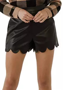 Scallop Shorts | Belk