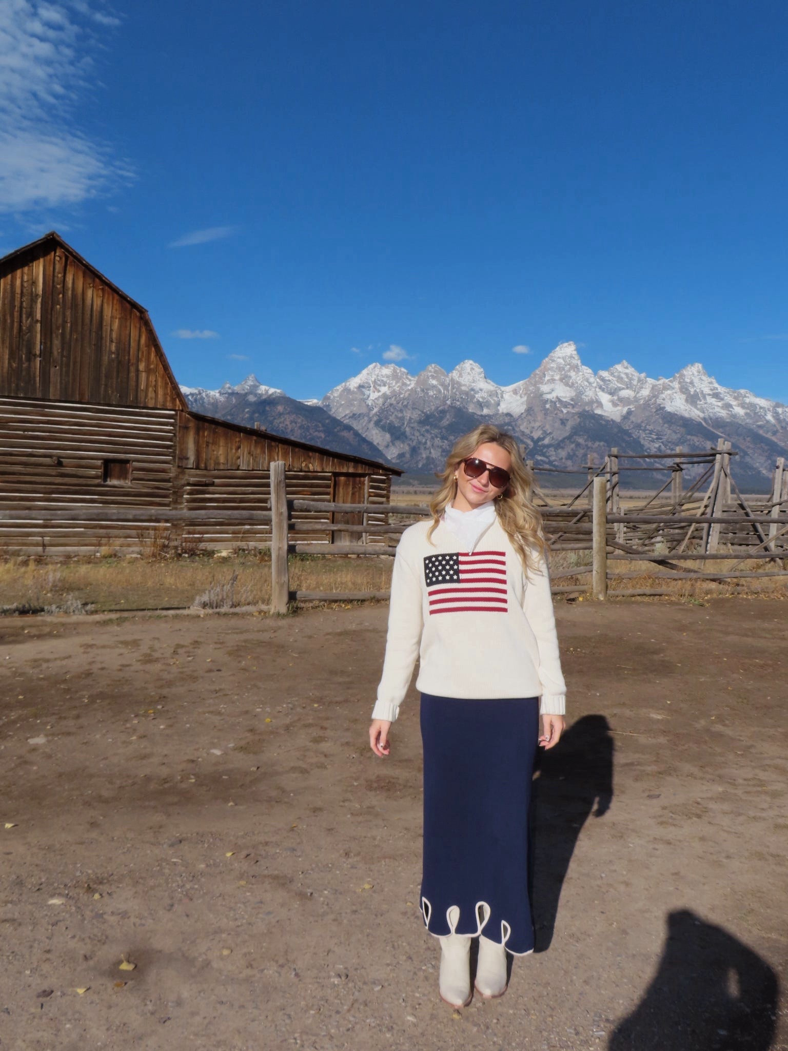 Mormon row outfit in Jackson, Wyoming. So comfortable and turned out adorable with this scenic vieww

#LTKStyleTip #LTKSeasonal #LTKTravel