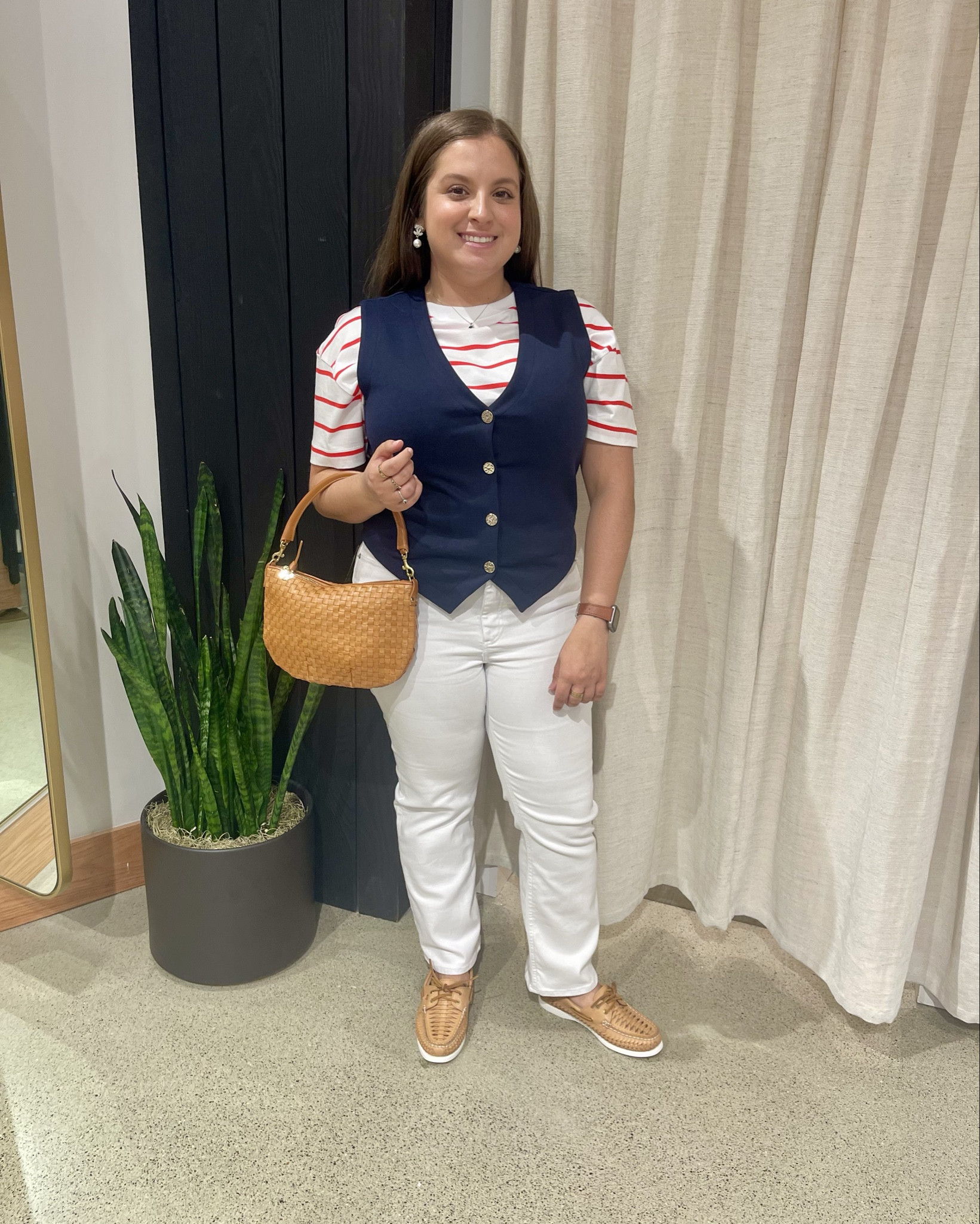 Get the Look: EVEREVE Edition

Top: M (TTS - has a boxy fit)
Vest: L (sized up for larger chest)
Jeans: 30 (TTS)
Sperry: 8 (needed to go down half a size)


EVEREVE / summer outfit / elevated casual / linen pants / summer style / casual outfit / outfit Inspo / petite style / petite fashion / preppy fashion / preppy style

#LTKStyleTip #LTKPetite #LTKFindsUnder100