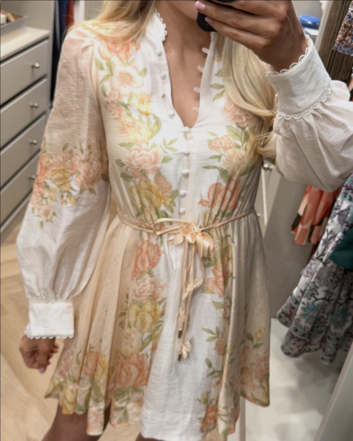 My favorite dresses!

Date night Dress
Spring Dress
Summer Dress
Cocktail Dress
Black Dress 