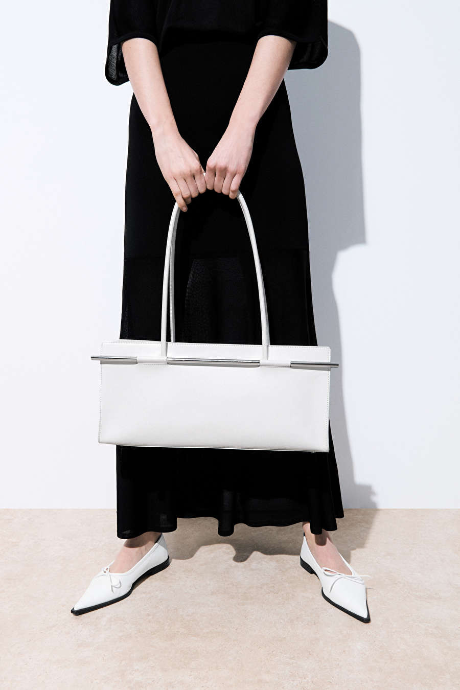 THE STRUCTURED TOTE - LEATHER | COS (US)