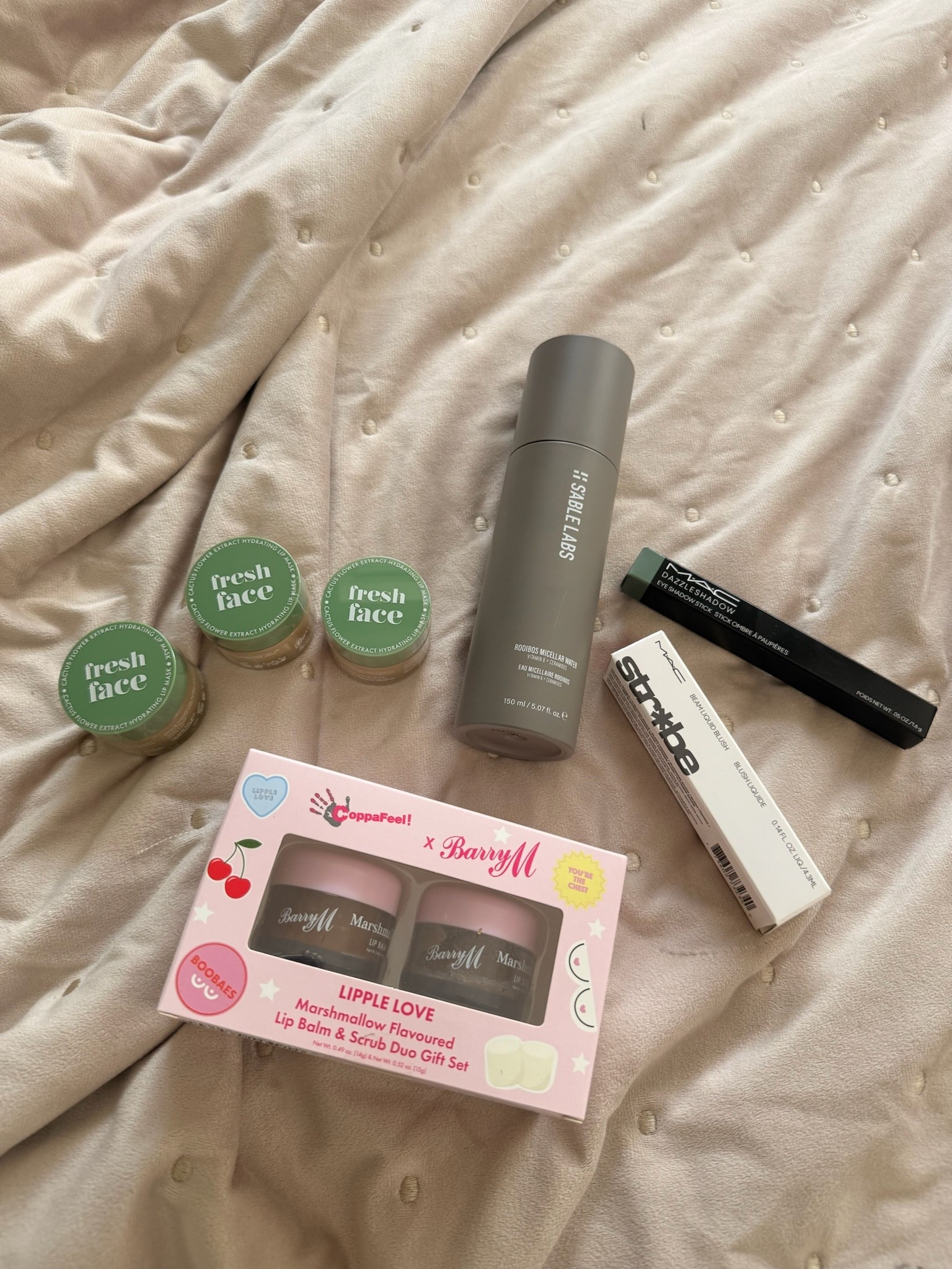 Some recent gifting! 💚

#LTKStyleTip #LTKSeasonal #LTKBeauty