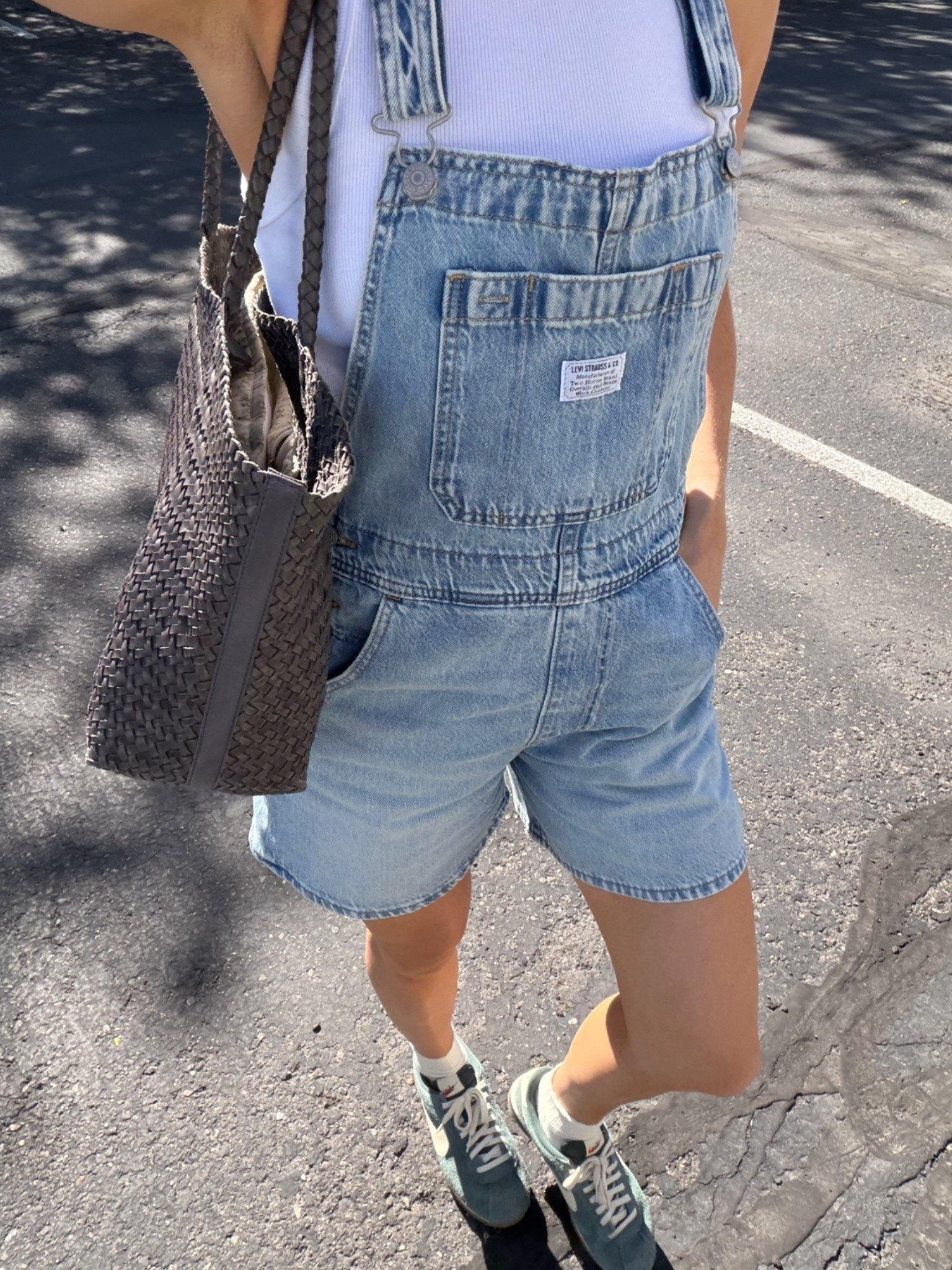 Looove these overalls!! Size small:)
