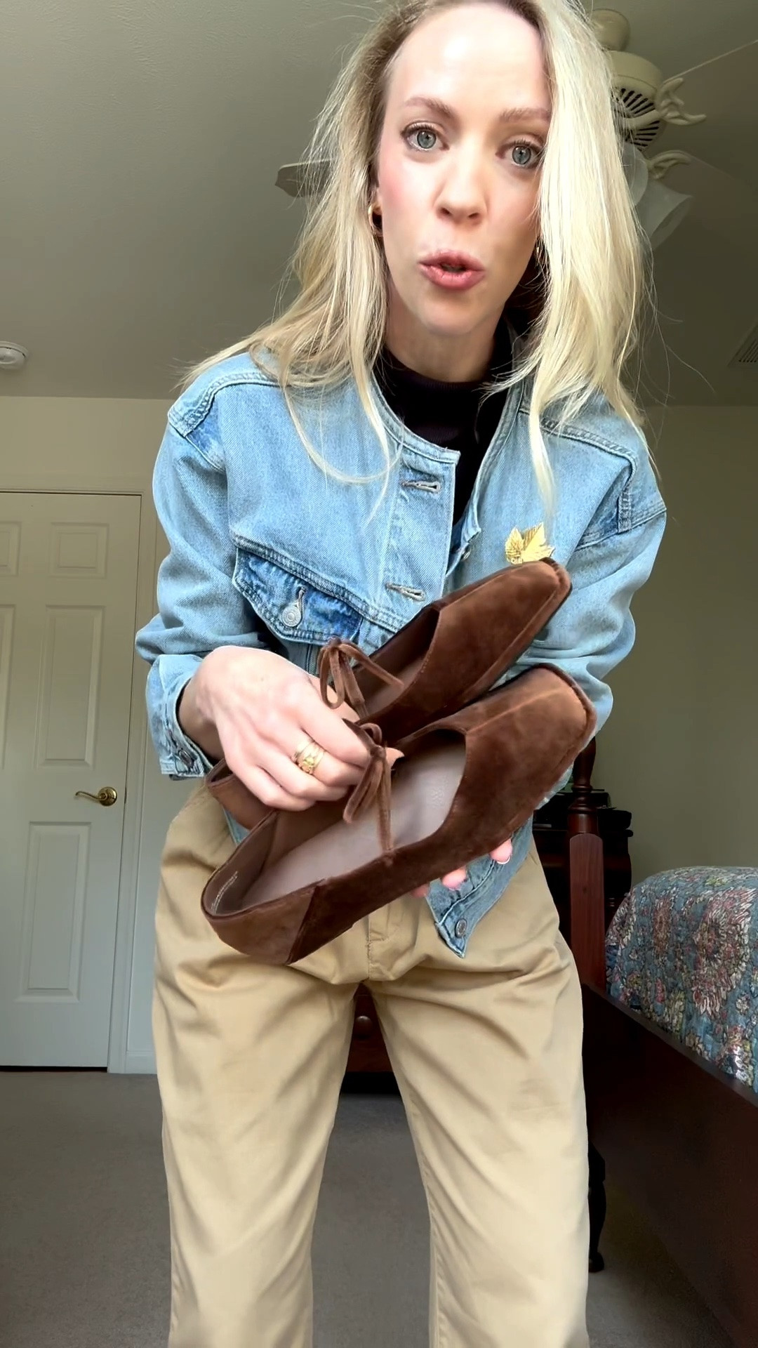 Teacher look of the day - these @Fitory velvet bow ballet flats are so cute and comfy!

#LTKootd #LTKWorkwear #LTKOver40