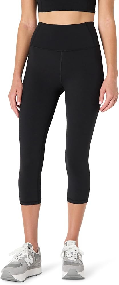 Amazon Essentials Women's Total Train High Rise 19" Inseam Capri Legging | Amazon (US)