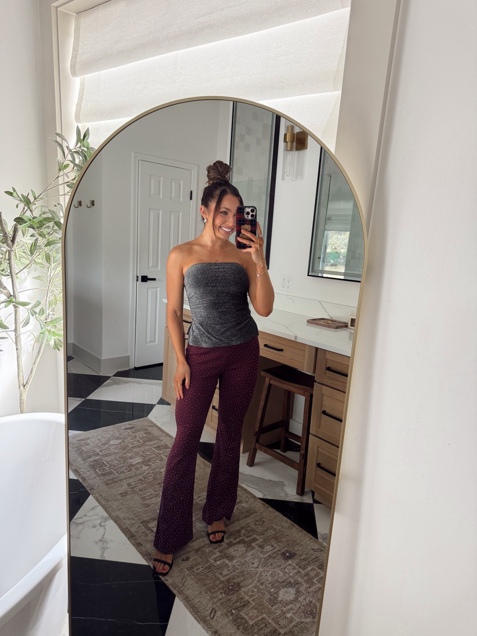 Walmart last minute holiday outfits #PartyOutfit

#LTKHoliday #LTKFindsUnder50