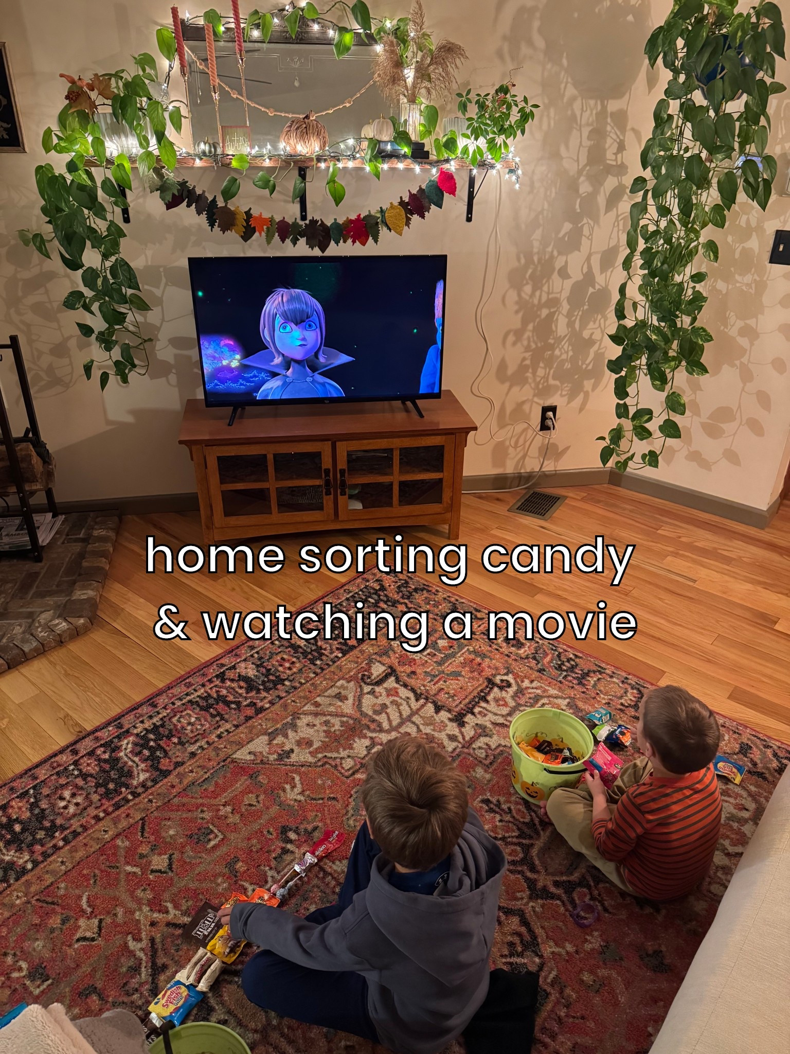 I think my rug is sold out so I linked similar ones too 

#LTKFamily #LTKSeasonal #LTKHome