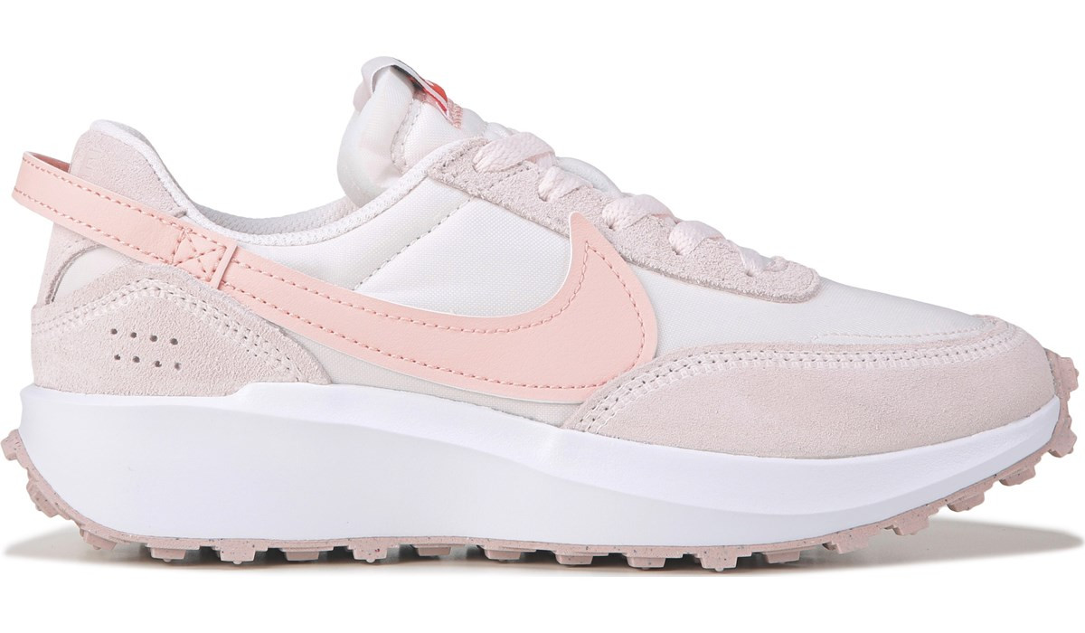 Nike | Famous Footwear