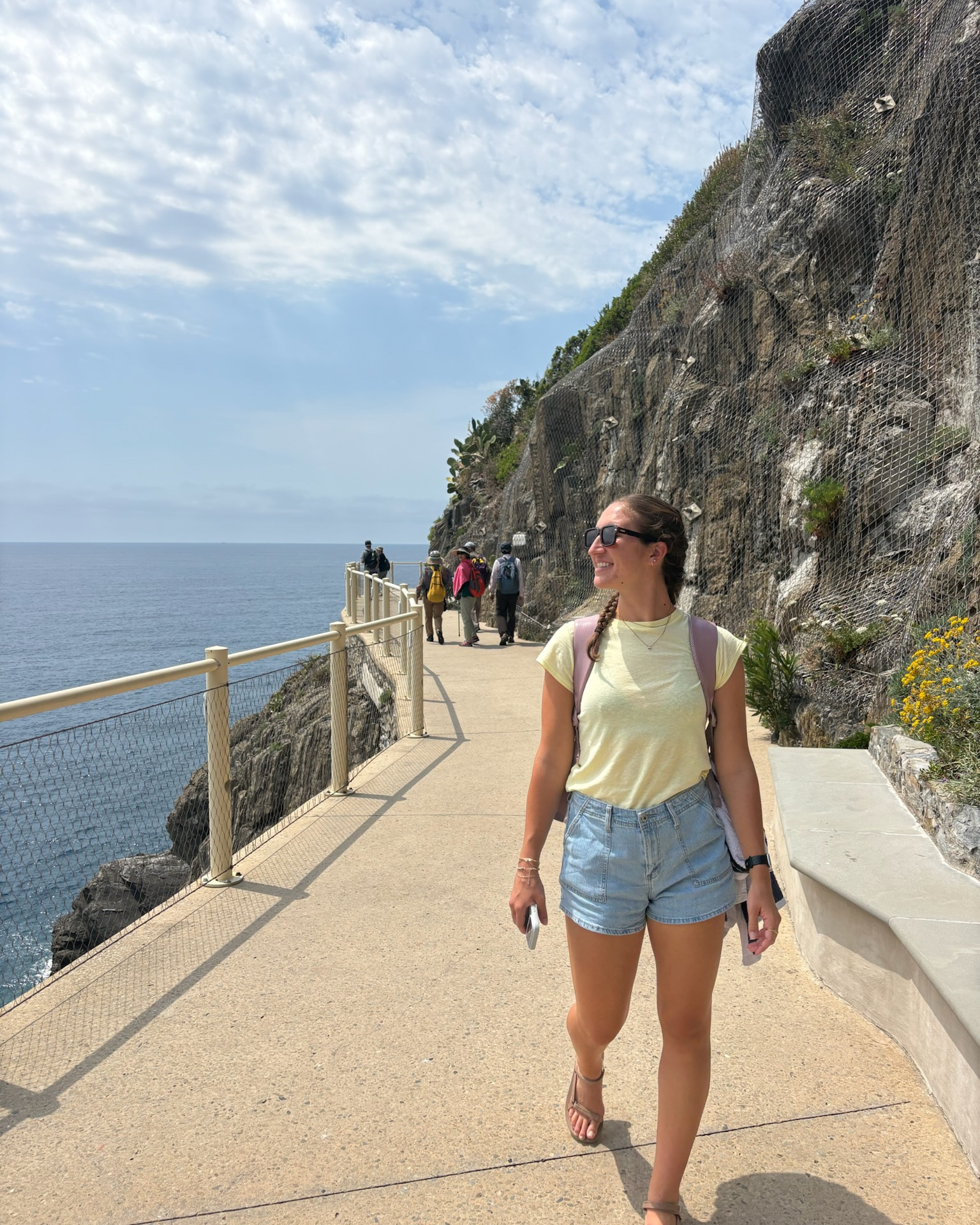 OOTD for a day in Cinque Terre, Italy 🚞✨🇮🇹🥂🌊🍋

#LTKootd #LTKTravel #LTKdayinmylife