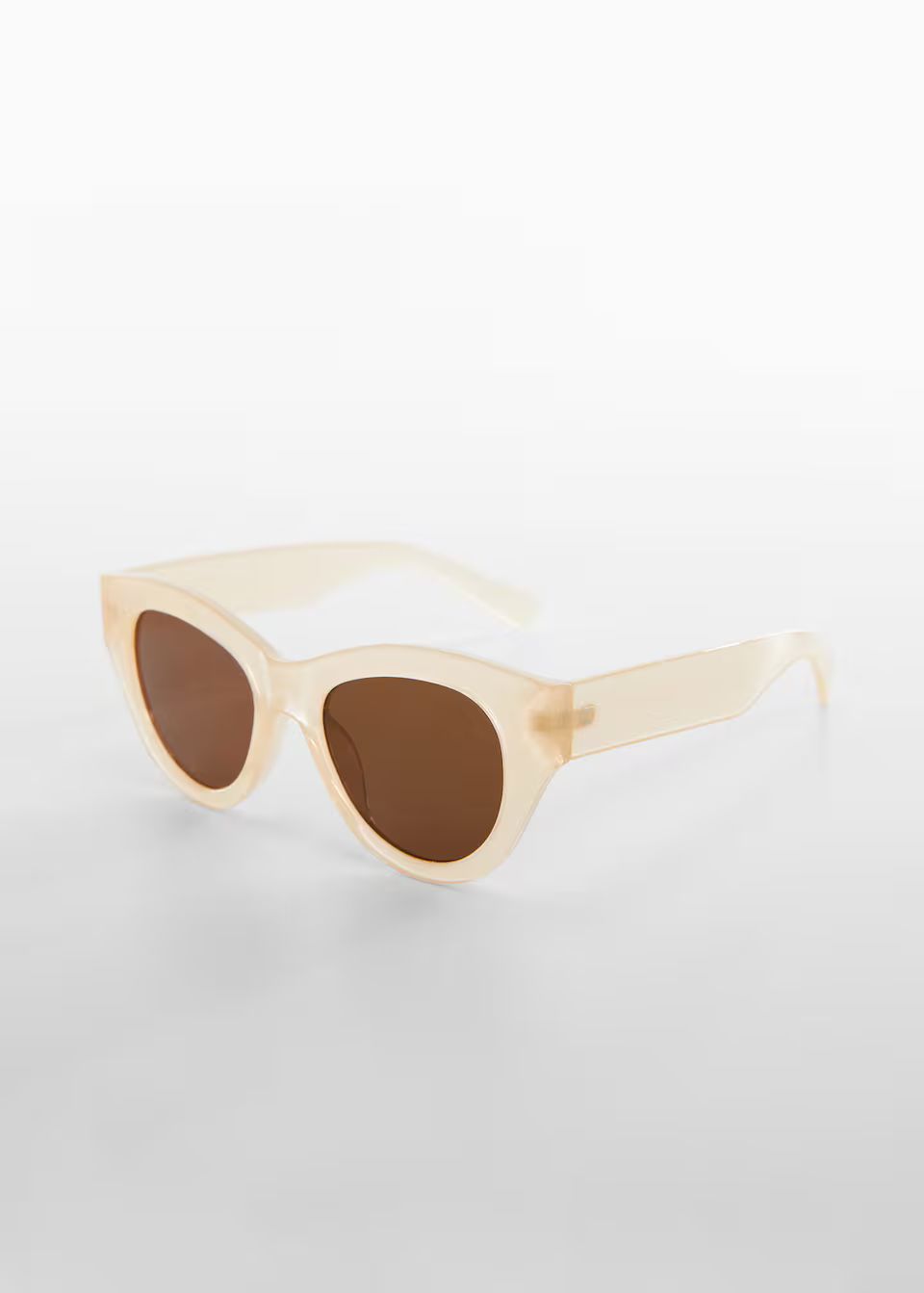 Rounded sunglasses -  Women | Mango USA | MANGO (US)