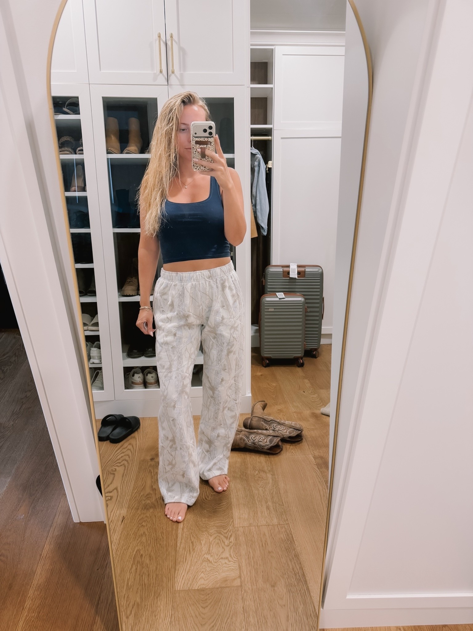 A comfy cozy Sunday fit ✨

#LTKmomlife #LTKActive #LTKPetite