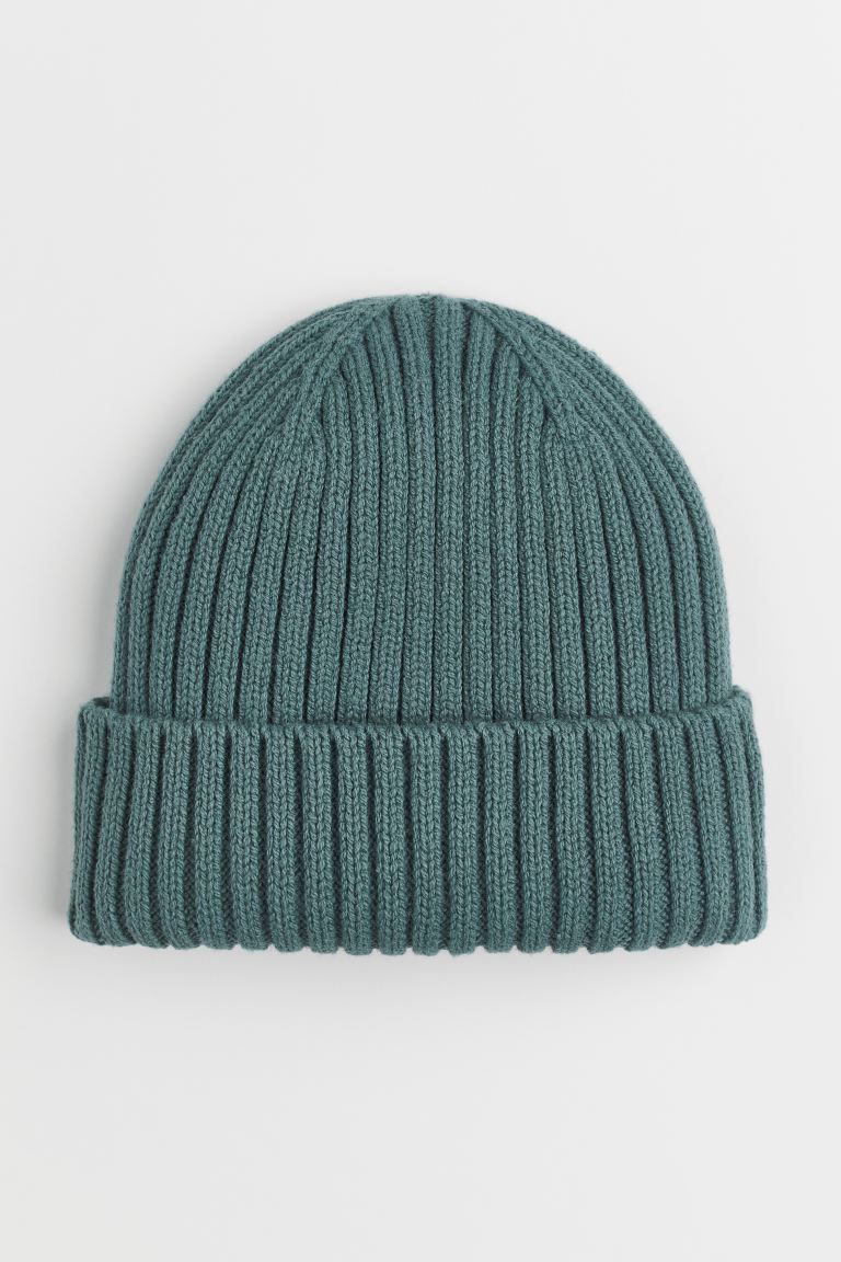 Rib-knit hat in a soft cotton blend with a foldover cuff.CompositionCotton 60%, Acrylic 40%Art. N... | H&M (US)
