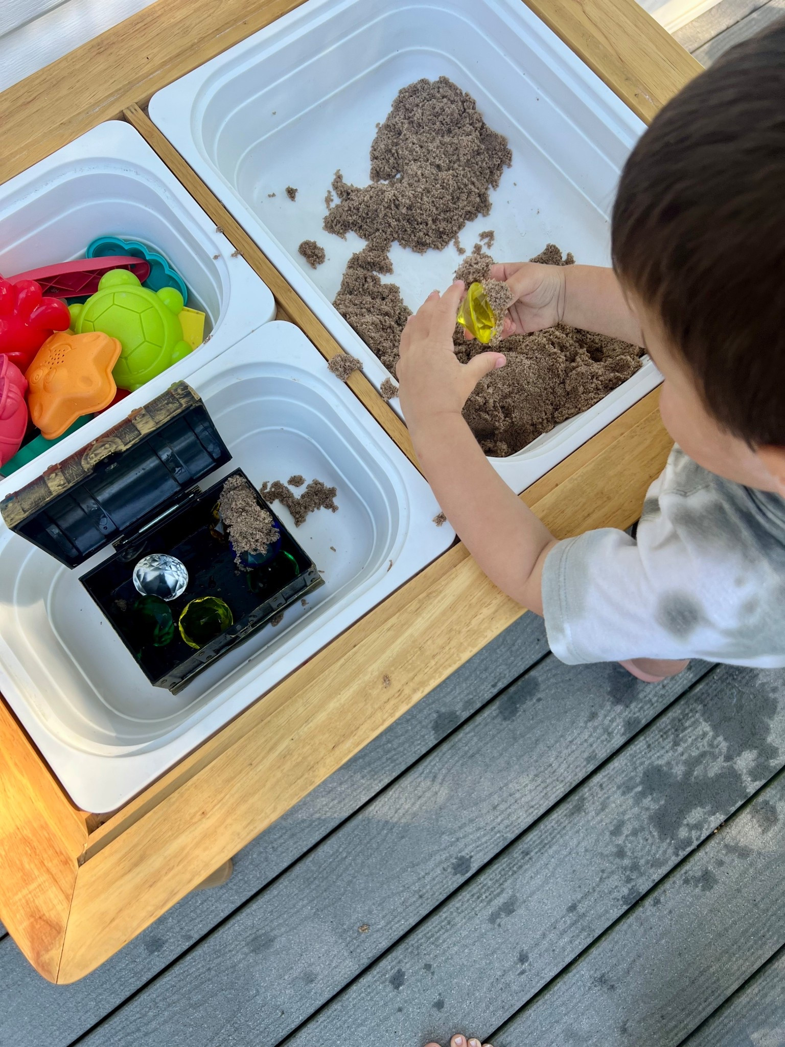 Toddler sensory activity 

#LTKKids #LTKHome