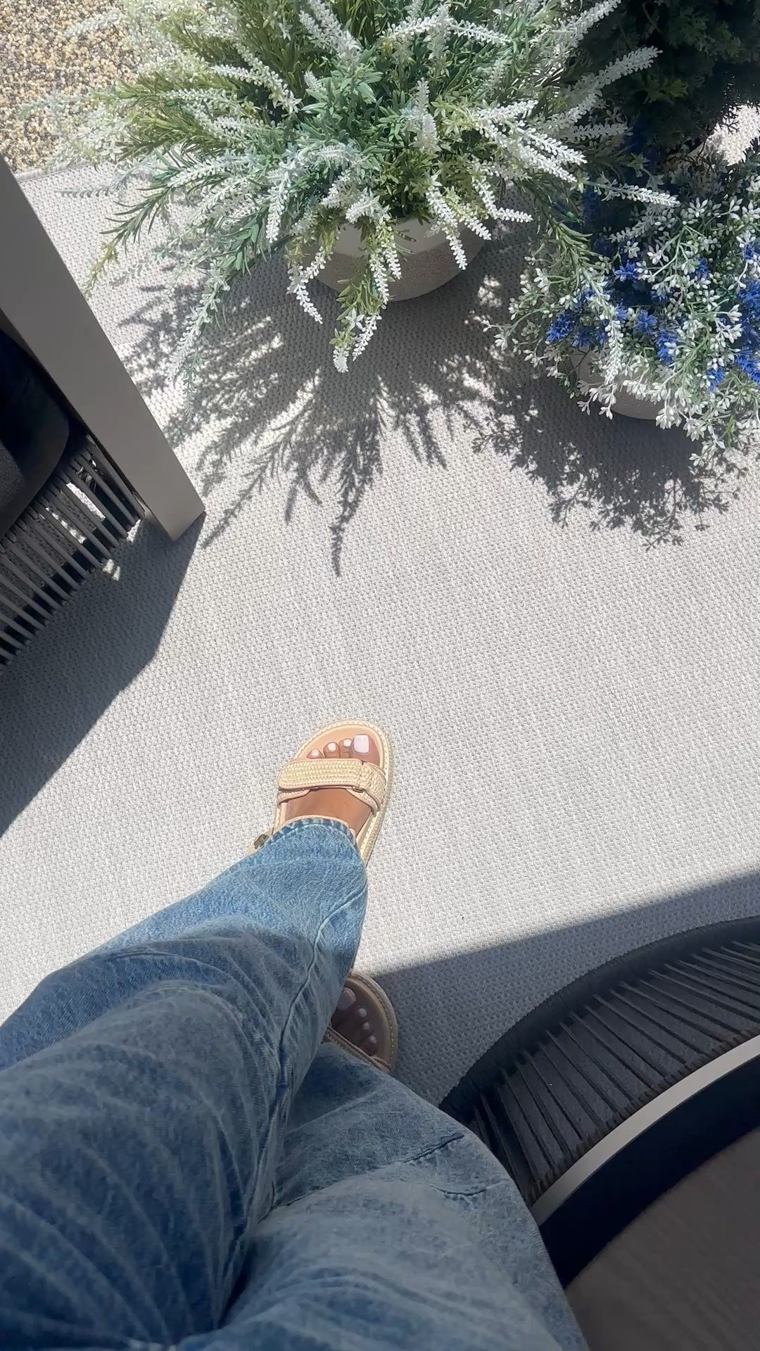 Wow esta alfombra de patio lleno todas nuestras expectativas 👏🏾 20/10 la calidad perfecta y muy fácil de limpiar y aprueba de lluvias 

#LTKHome #LTKSeasonal #LTKSaleAlert