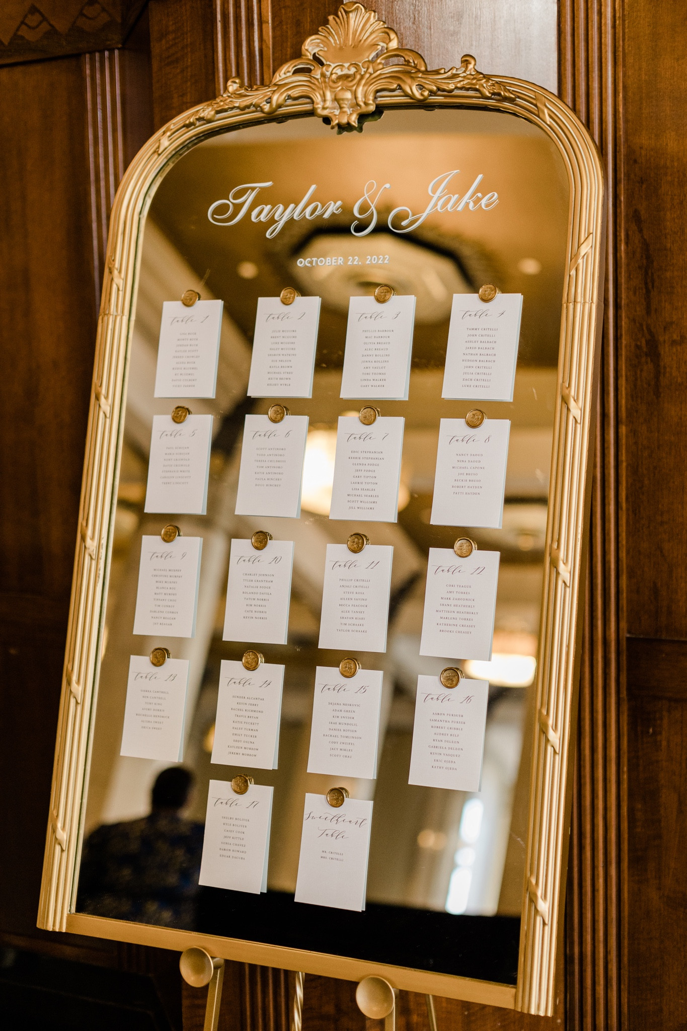 Make your own wedding seating chart!


#wedding #seatingchart #classicwedding #mirrorseatingchart #weddingseason #bride 

#LTKwedding