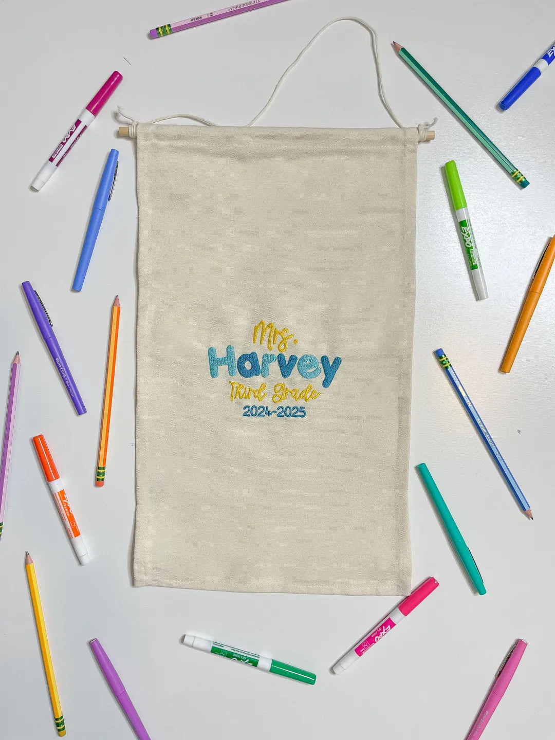 HANGING TEACHER SIGN - Keepsake Canvas Embroidered Banner - Signatures Classroom Students Teacher... | Etsy (US)