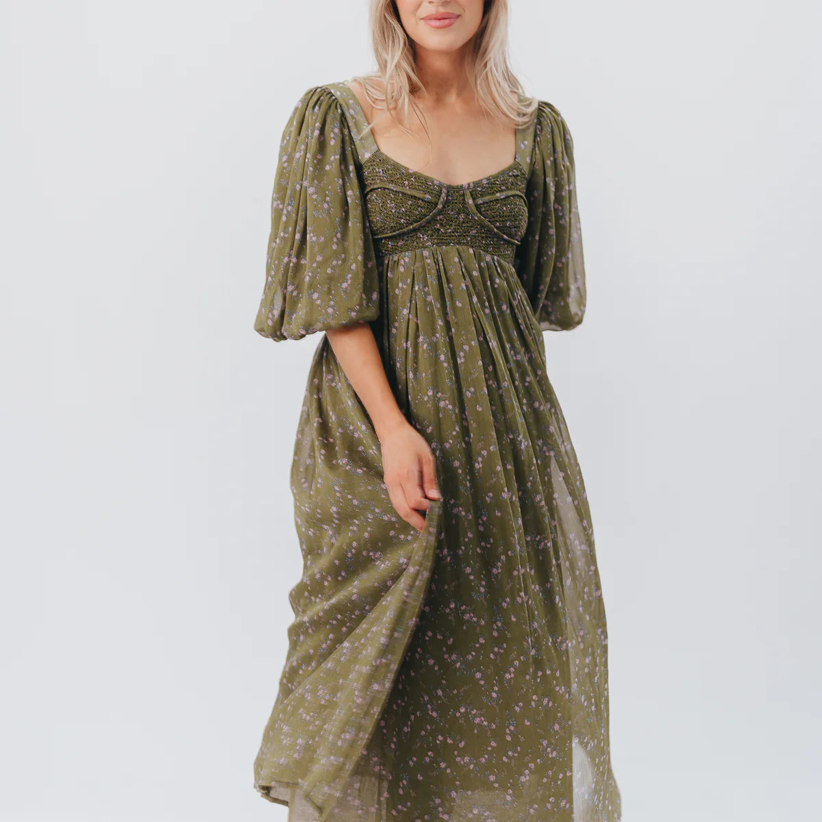 Harlow Maxi Dress in Meadow Green - Bump Friendly (S-XL) | Worth Collective