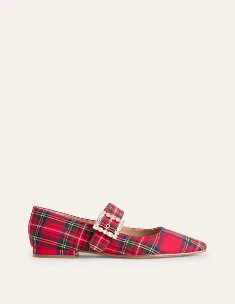 Vic Chisel Toe Mary Janes | Boden (US)