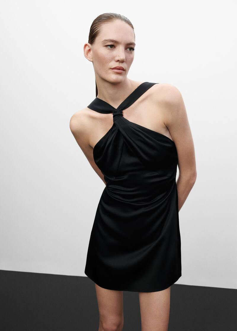 Feesten en evenementen voor Dames 2023 | Mango Nederland | MANGO (NL)