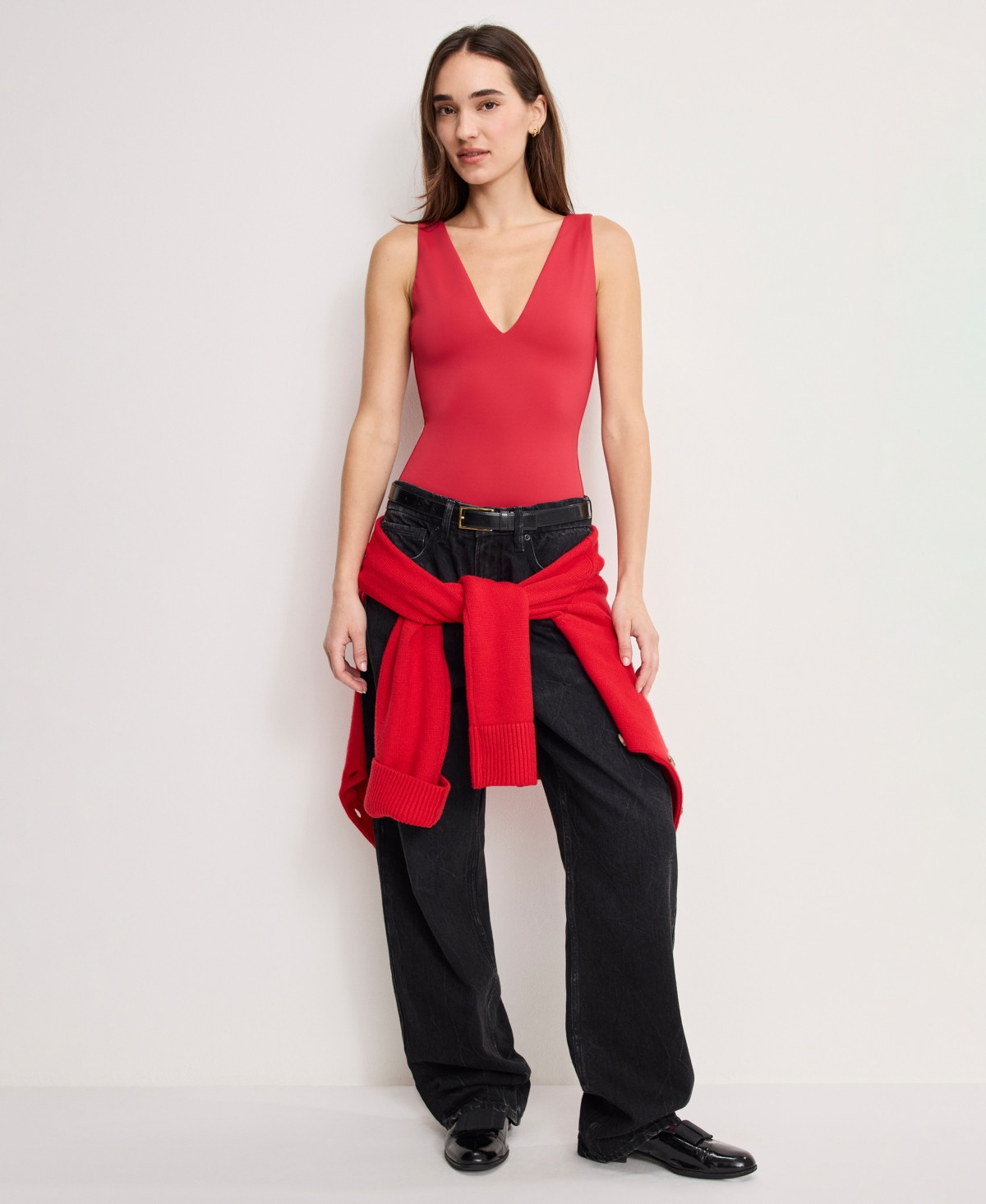 Good American Women's Scuba V-Neck Bodysuit - Ruby | Macy's