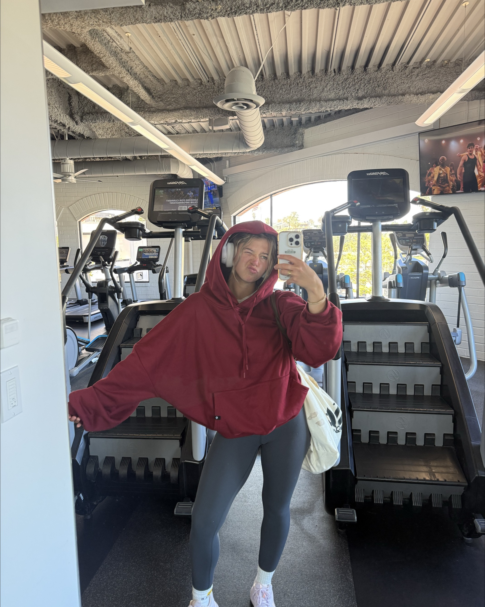 HOODIE OF ALL HOODIES!!!! Freaking perfect slouch, fit, EVERYTHING. I got a size M/L because I love mine a little more oversized. Its PERF!!!! Also this color is stunning. LOVE LOVE LOVE. @POPFLEX 

#LTKfitnessgoals #LTKActive #LTKmorningroutine