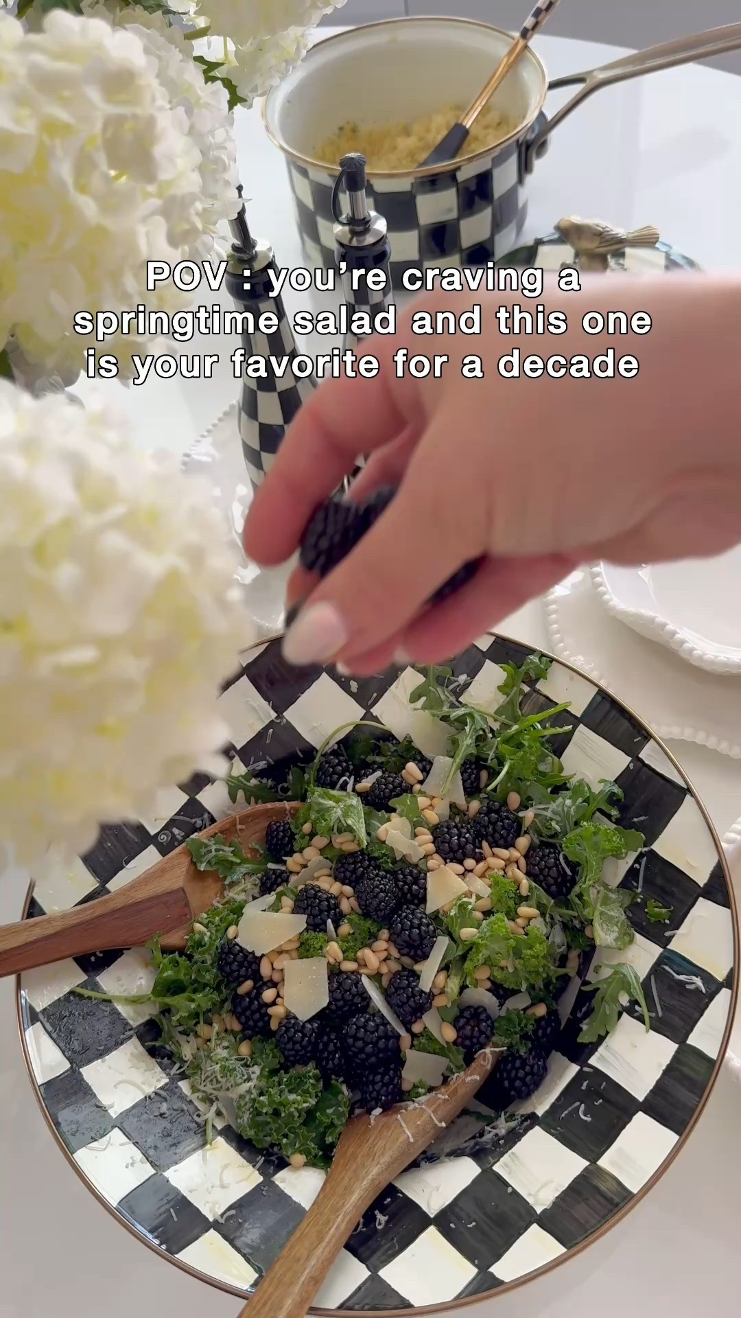 My favorite springtime meal is this refreshing Arugula and Kale Reggiano salad. This colorful dish features a delightful combination of peppery arugula, nutrient-packed kale, and savory Reggiano, all tossed in a tangy lemon vinaigrette. Perfect for a brunch with the girls or an alfresco meal for one on the patio, this salad never fails to impress. I really enjoy serving it alongside my exquisite Courtly Check collection from @mackenziechilds, which adds a touch of elegance and charm to any table setting.🥄✨ 

 #mackenziechilds2025 #mcambassador