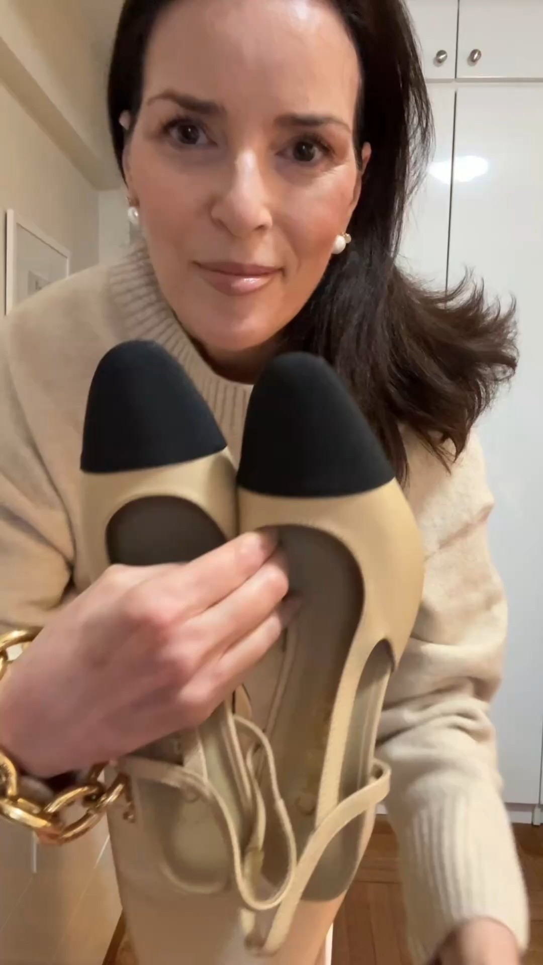  
 4 clothing items plus accessories equals 3 different looks! Great for a weekend away! 


#LTKTravel #LTKvlog #LTKgrwm