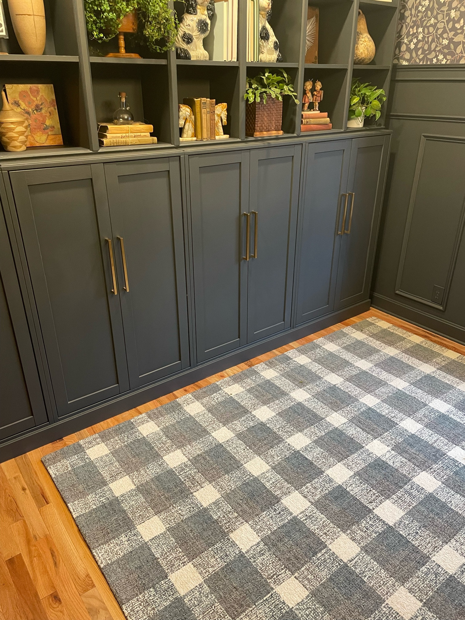 Handmade Wool Rug (mine is Dark Gray/Charcoal)

#LTKHoliday #LTKfamily #LTKhome