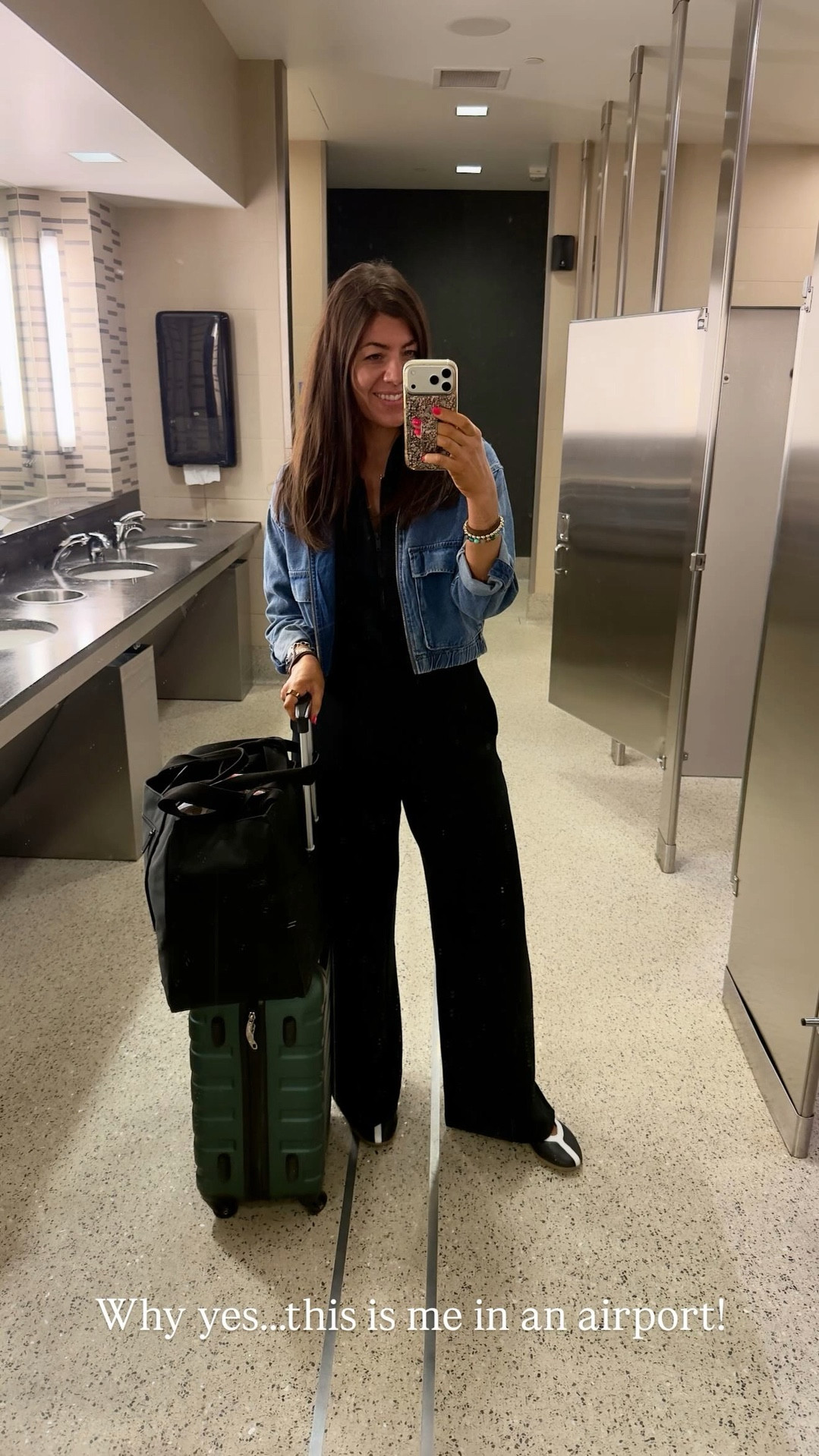 Why yes…….this is me in an airport!

Jumpsuit-medium
Denim jacket-medium


#LTKMidsize #LTKTall #LTKTravel