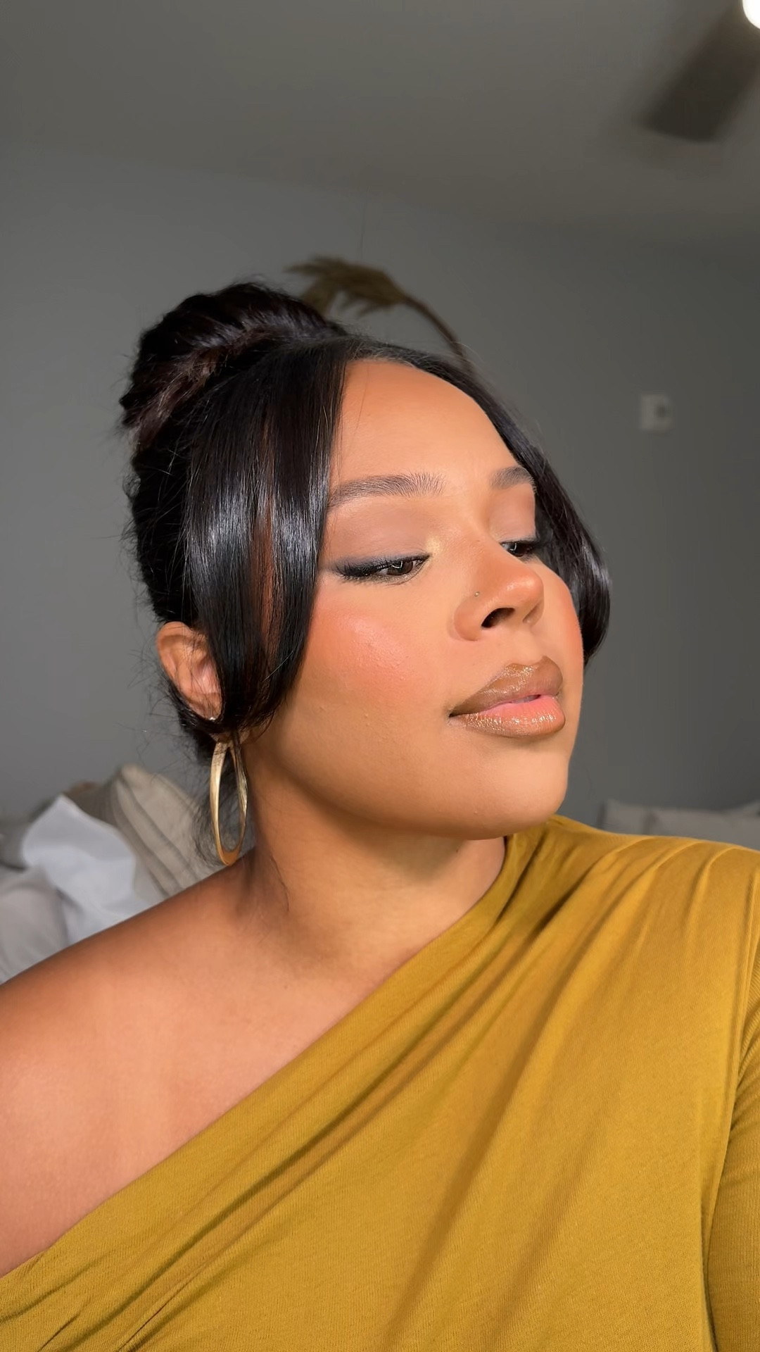 Glam ✨

#LTKVideo #LTKBeauty #LTKNYFW