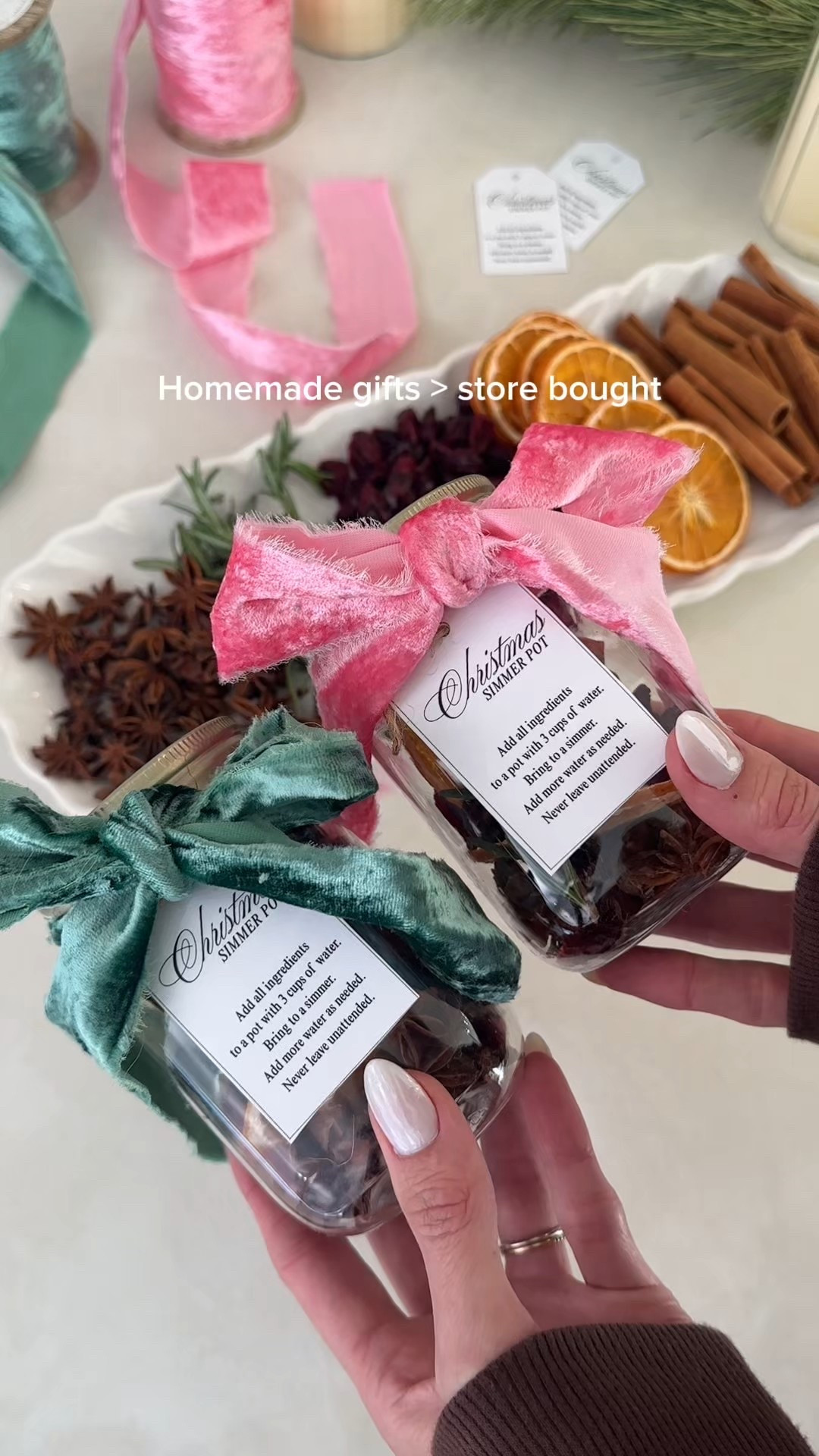 Christmas simmer pot gift idea 🍊🍒

See my Instagram @laurensazhome for the printable gift tags 

#LTKHoliday #LTKGiftGuide