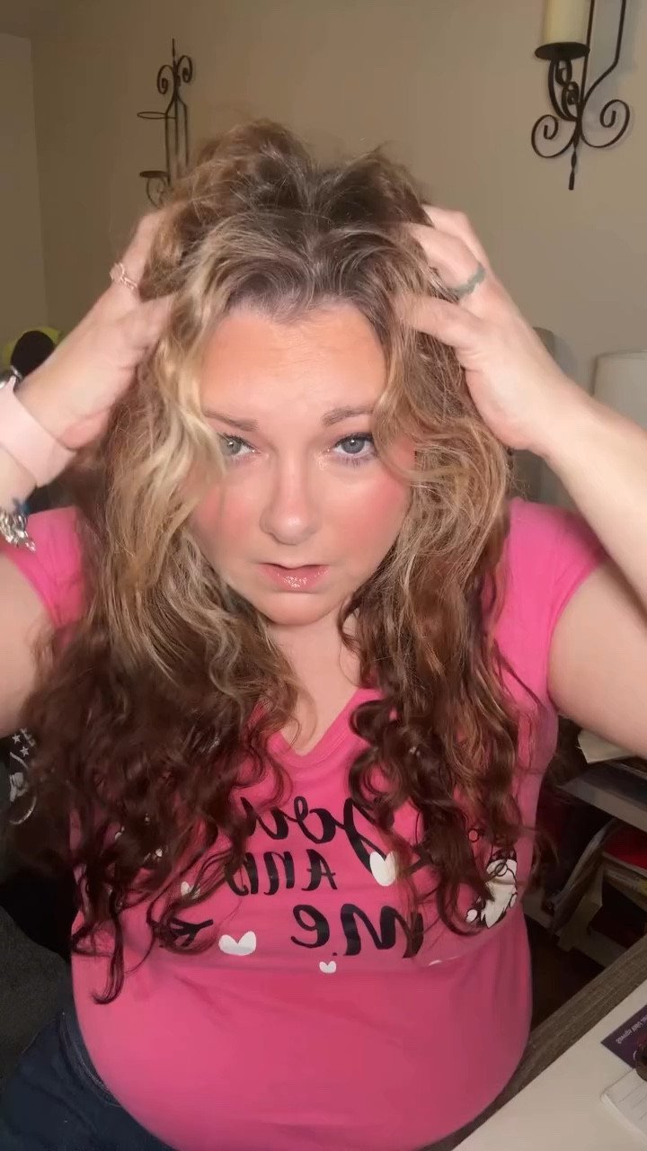 My look for Valentines, Blowout or Sexy waves ??? #Vdayhair #options #blowout #sexywaves