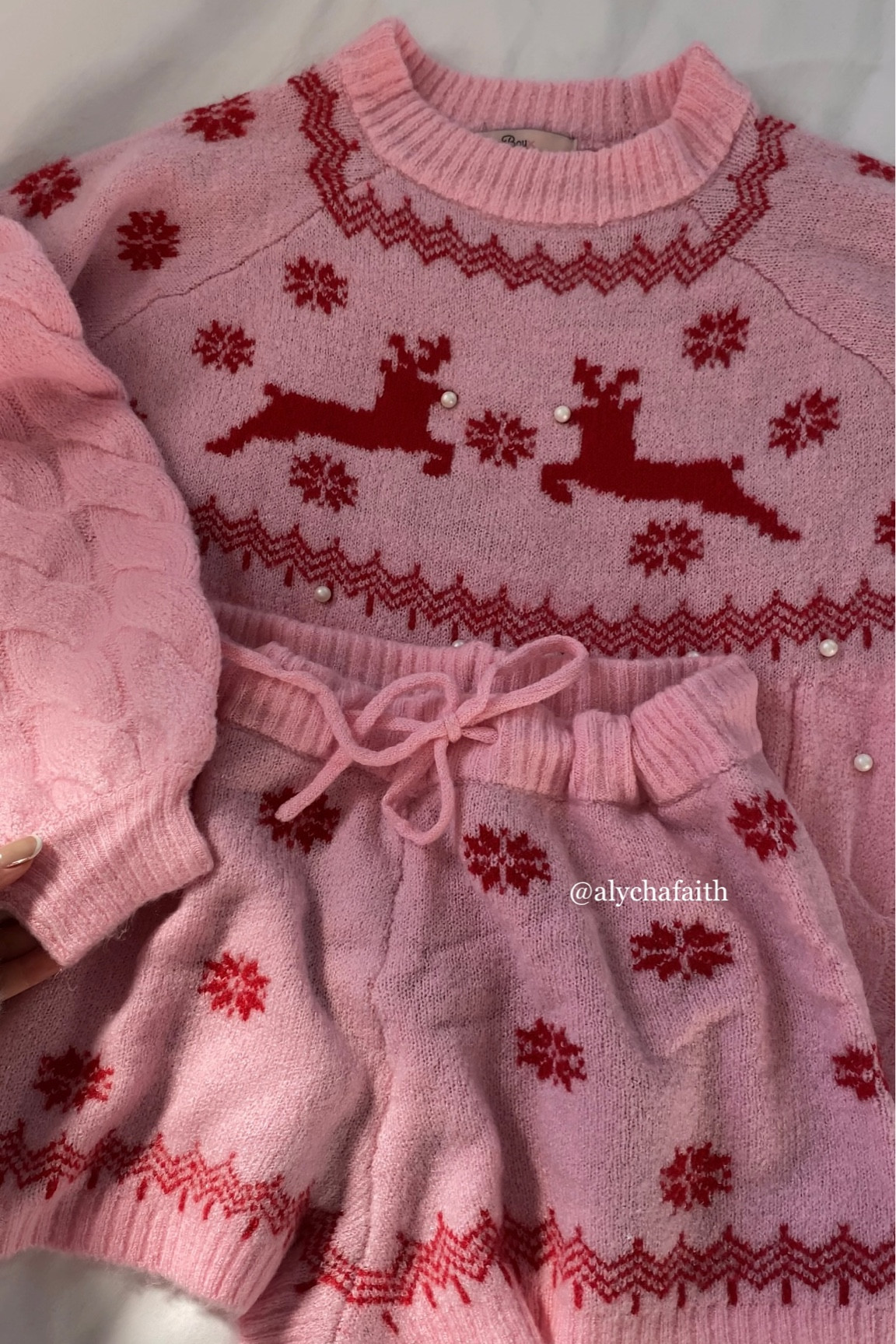Perfect sweater set🎀🥰💌
